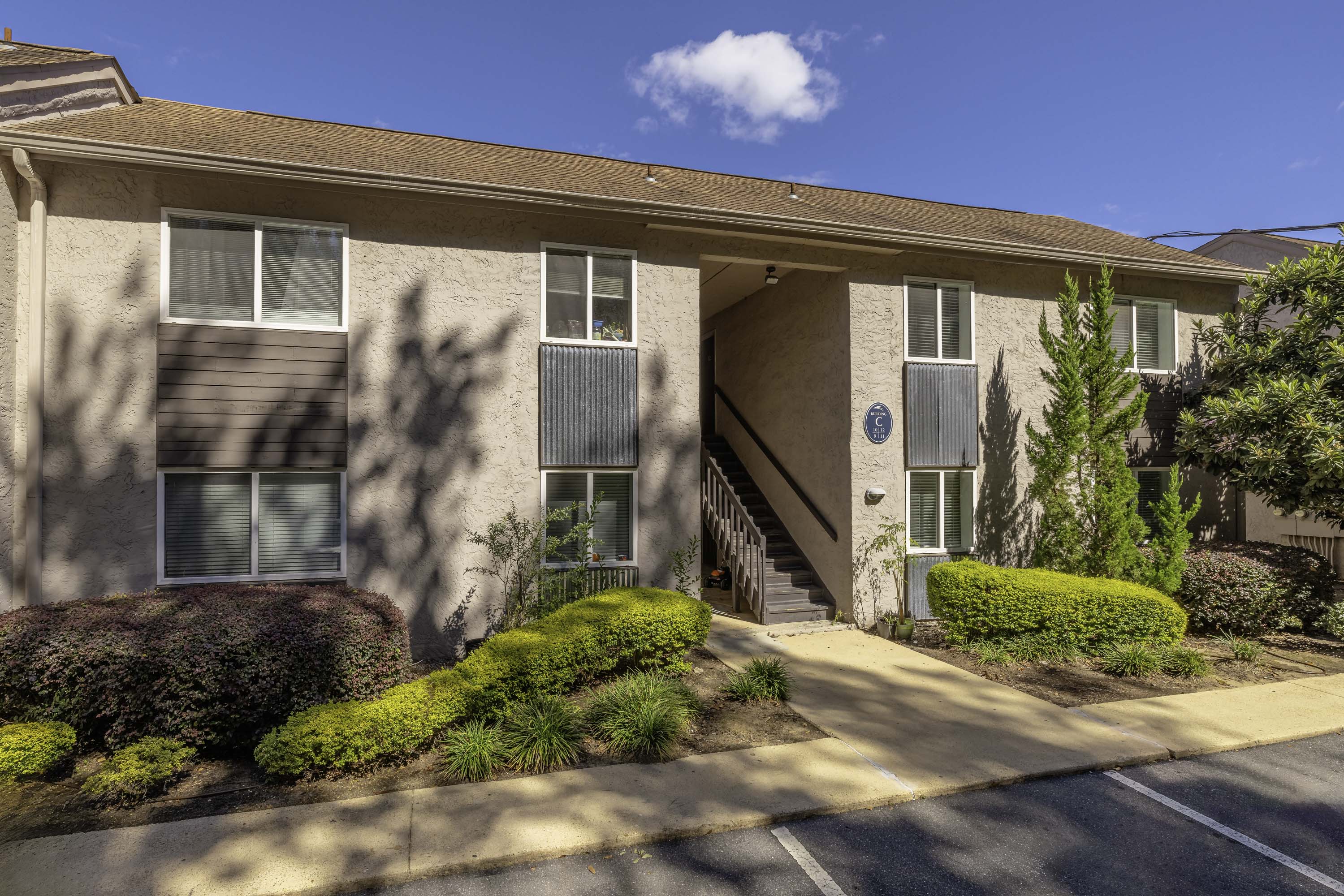 Apartment building
