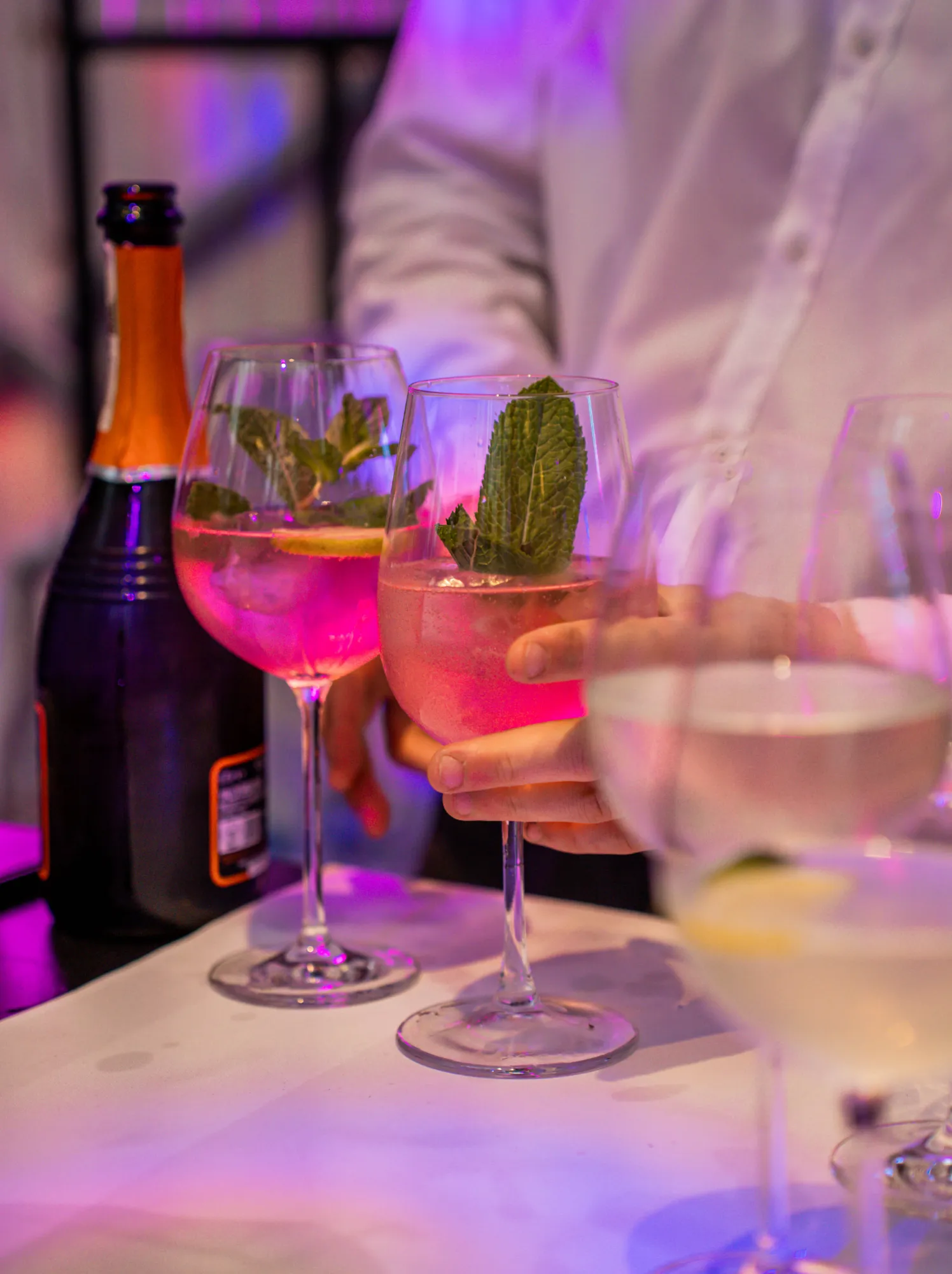 Cocktails at the bar in the tent