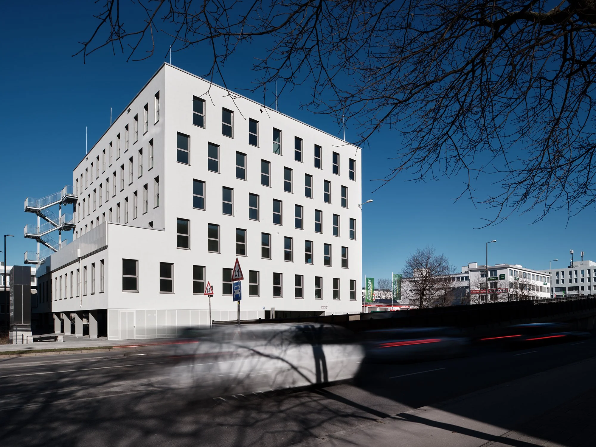 TAU - Neubau eines Bürogebäudes