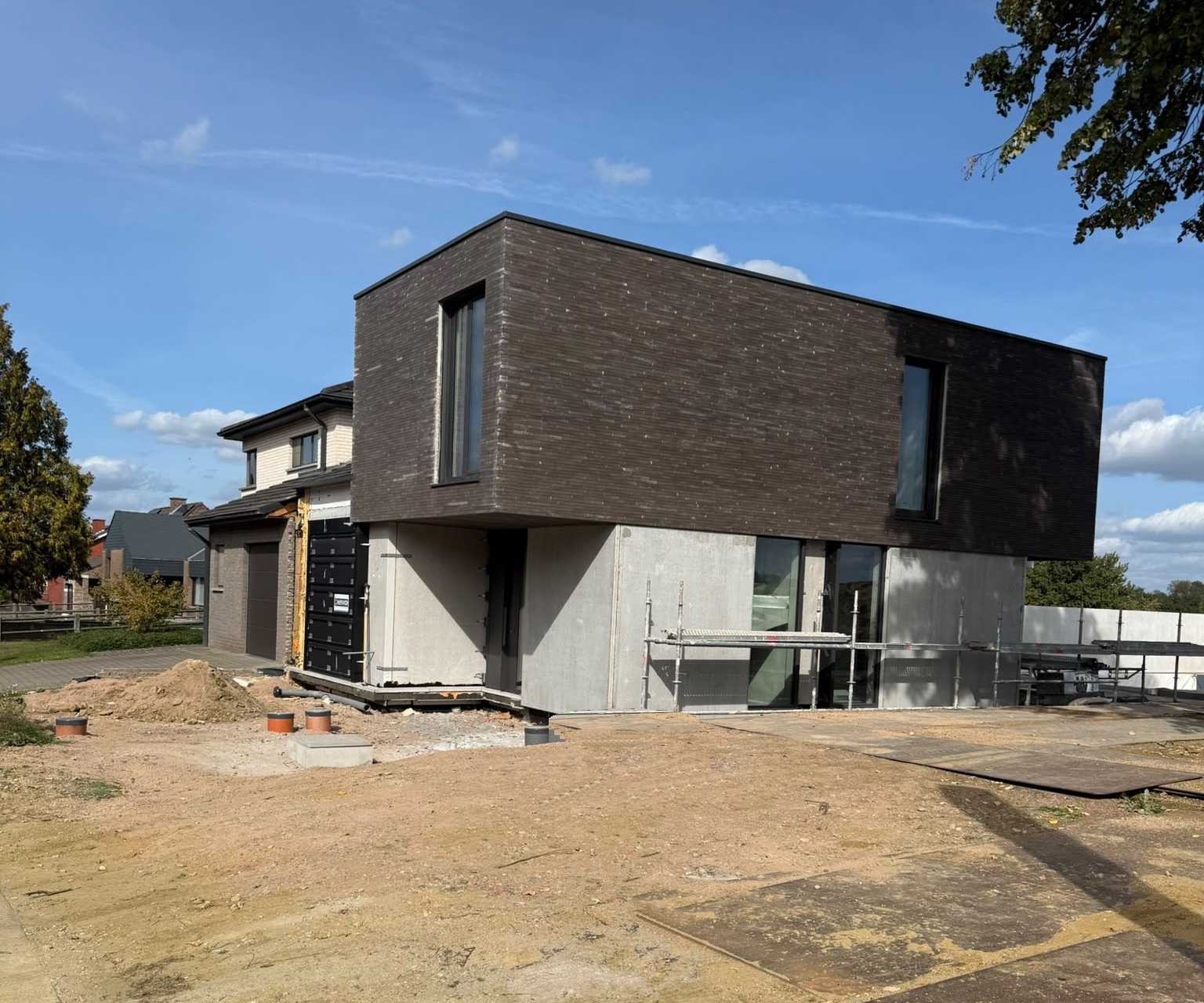 Concrete House detail