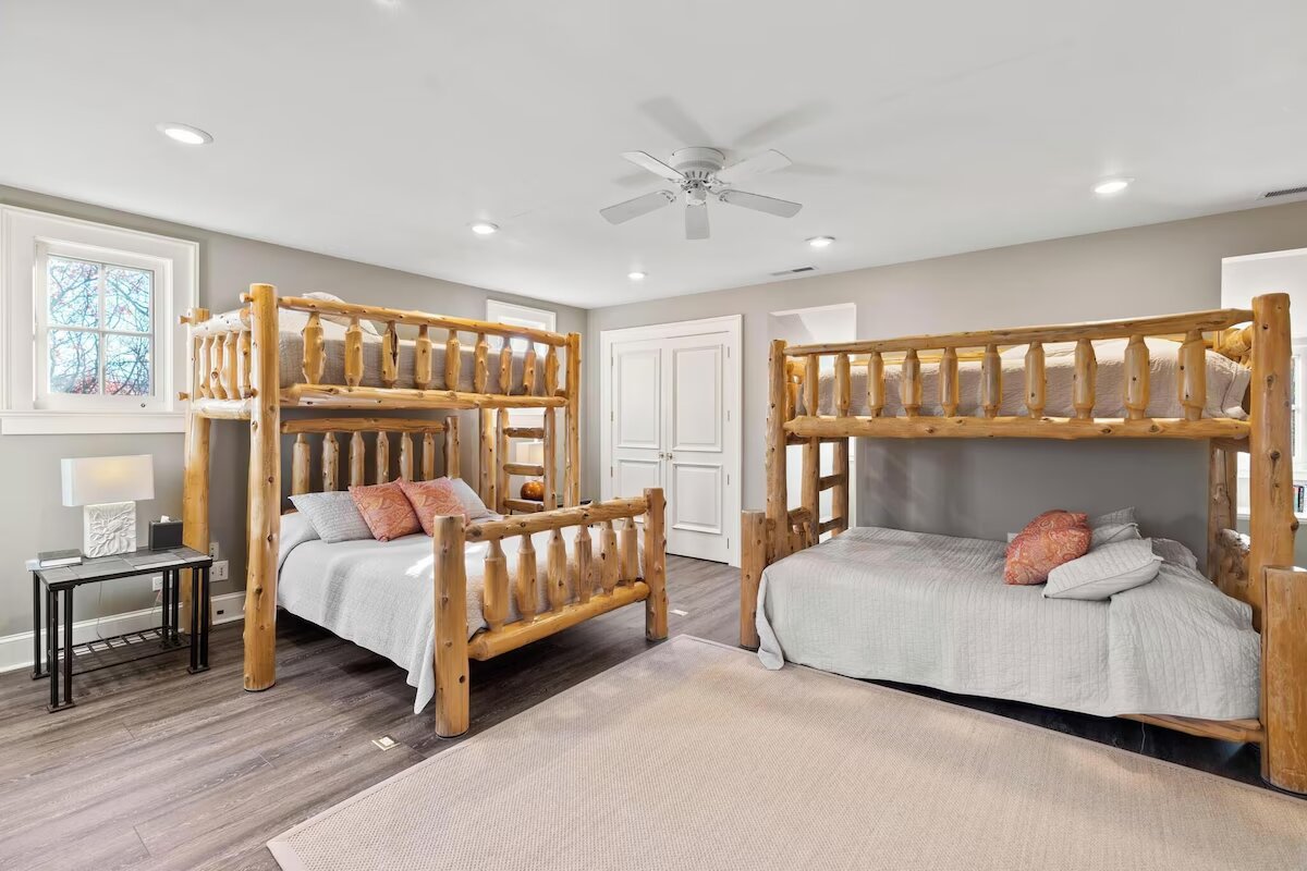 Twin Shared Room