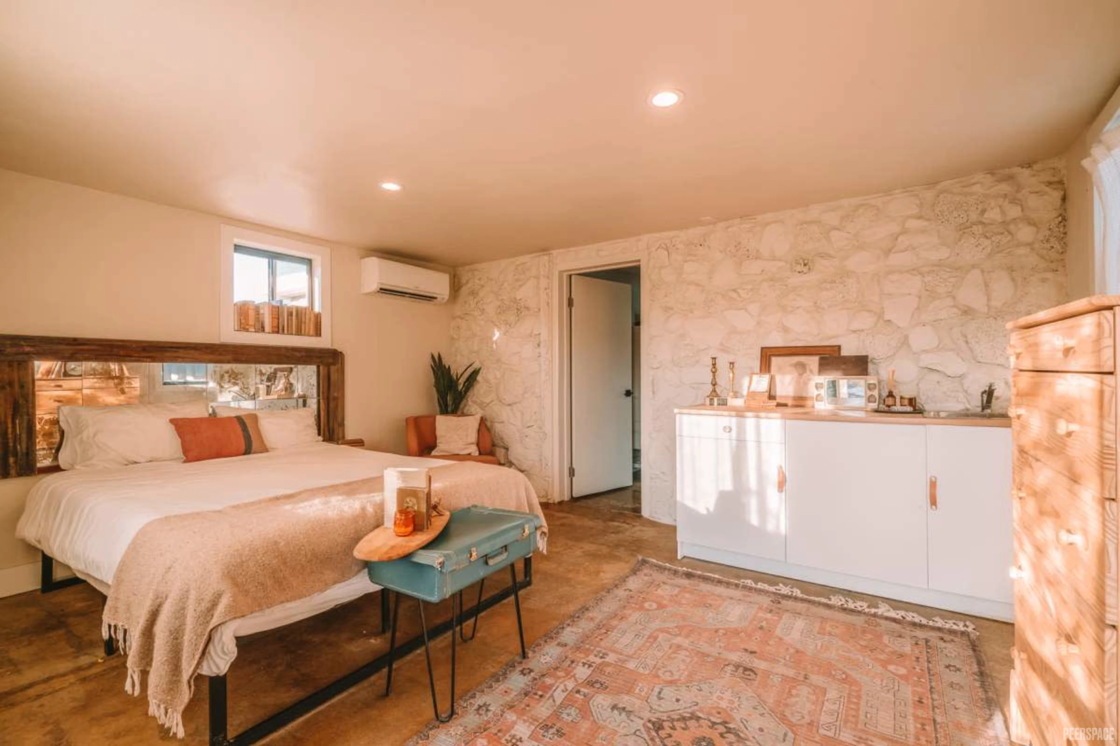 Stone House — Private Wing