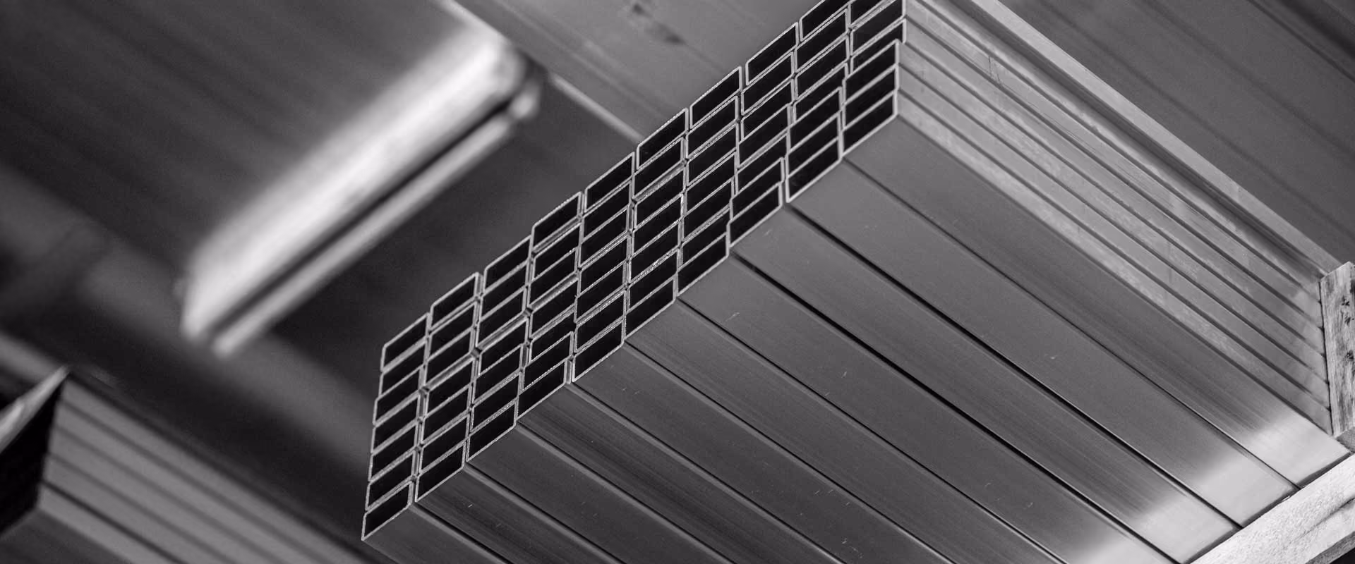 Aluminum, Stainless Steel & Carbon Steel Supplier