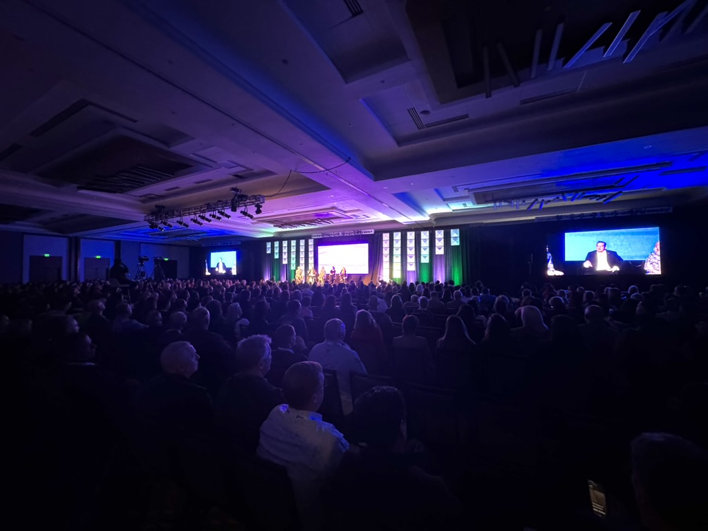 Main ballroom during a WealthWave general session