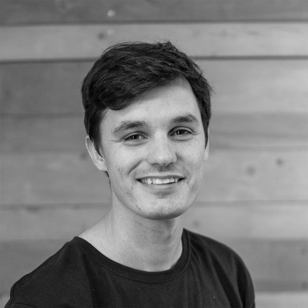 [headshot] image of customer