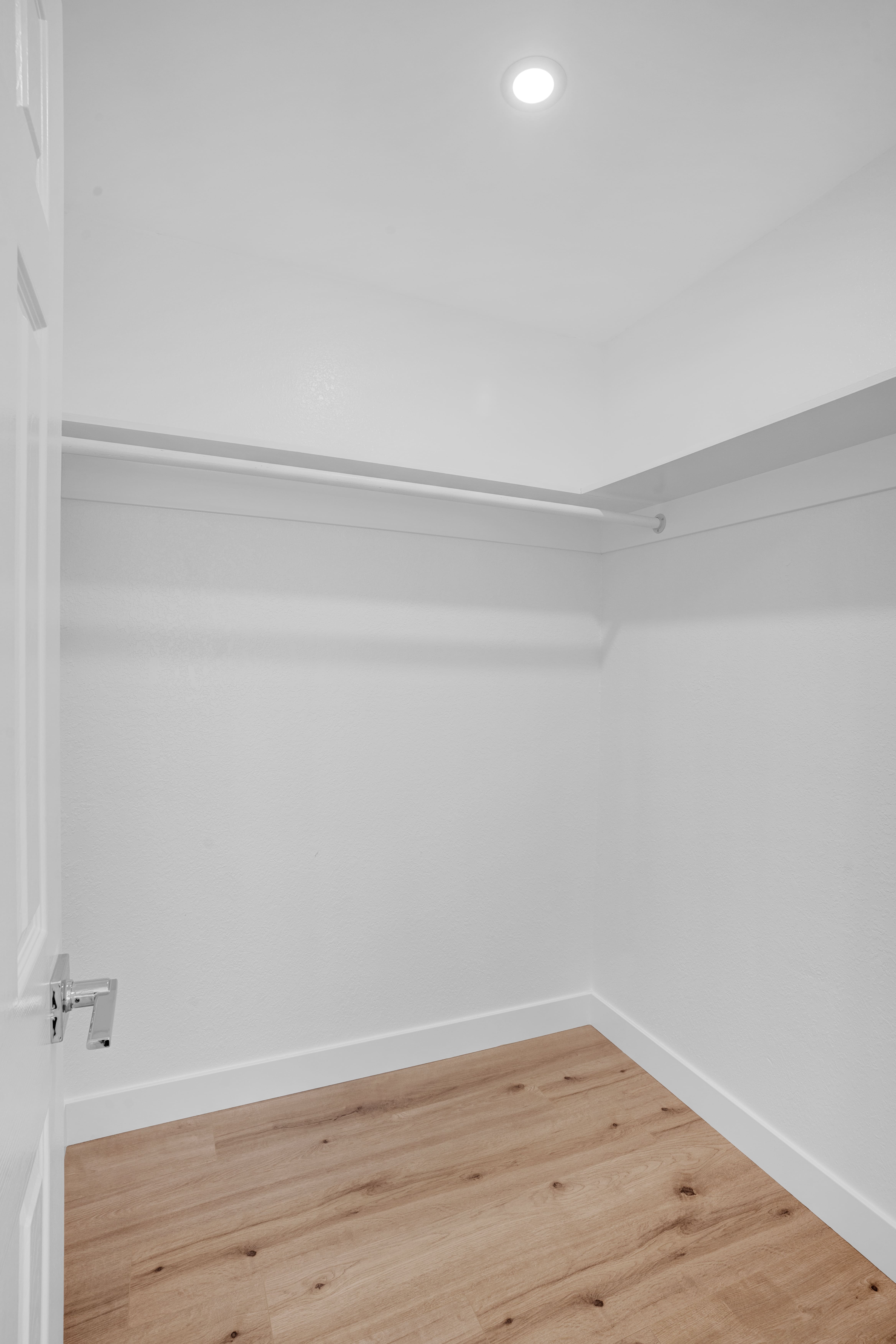 124 S Marengo Ave. #18