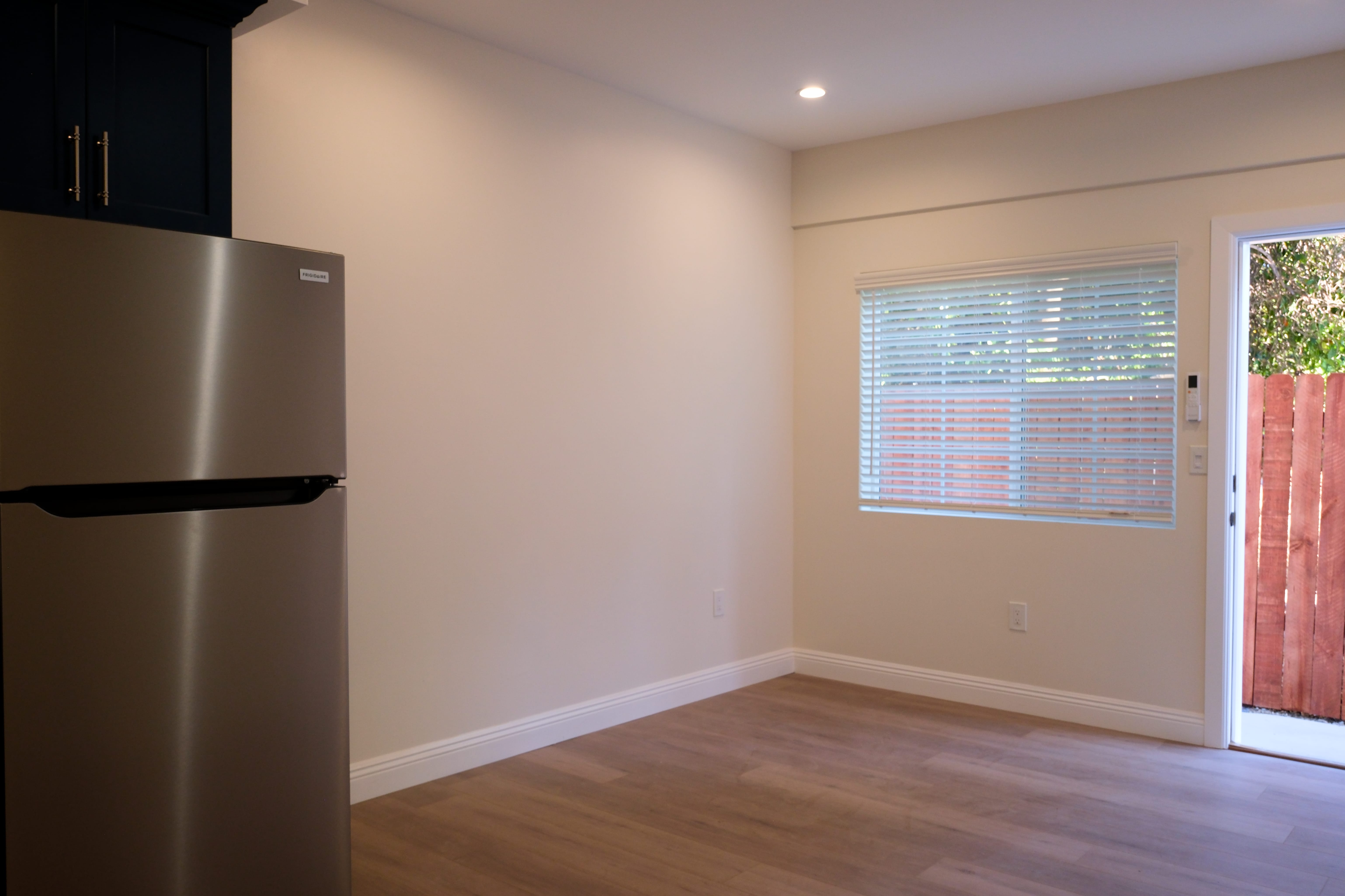 124 S Marengo Ave. #B
