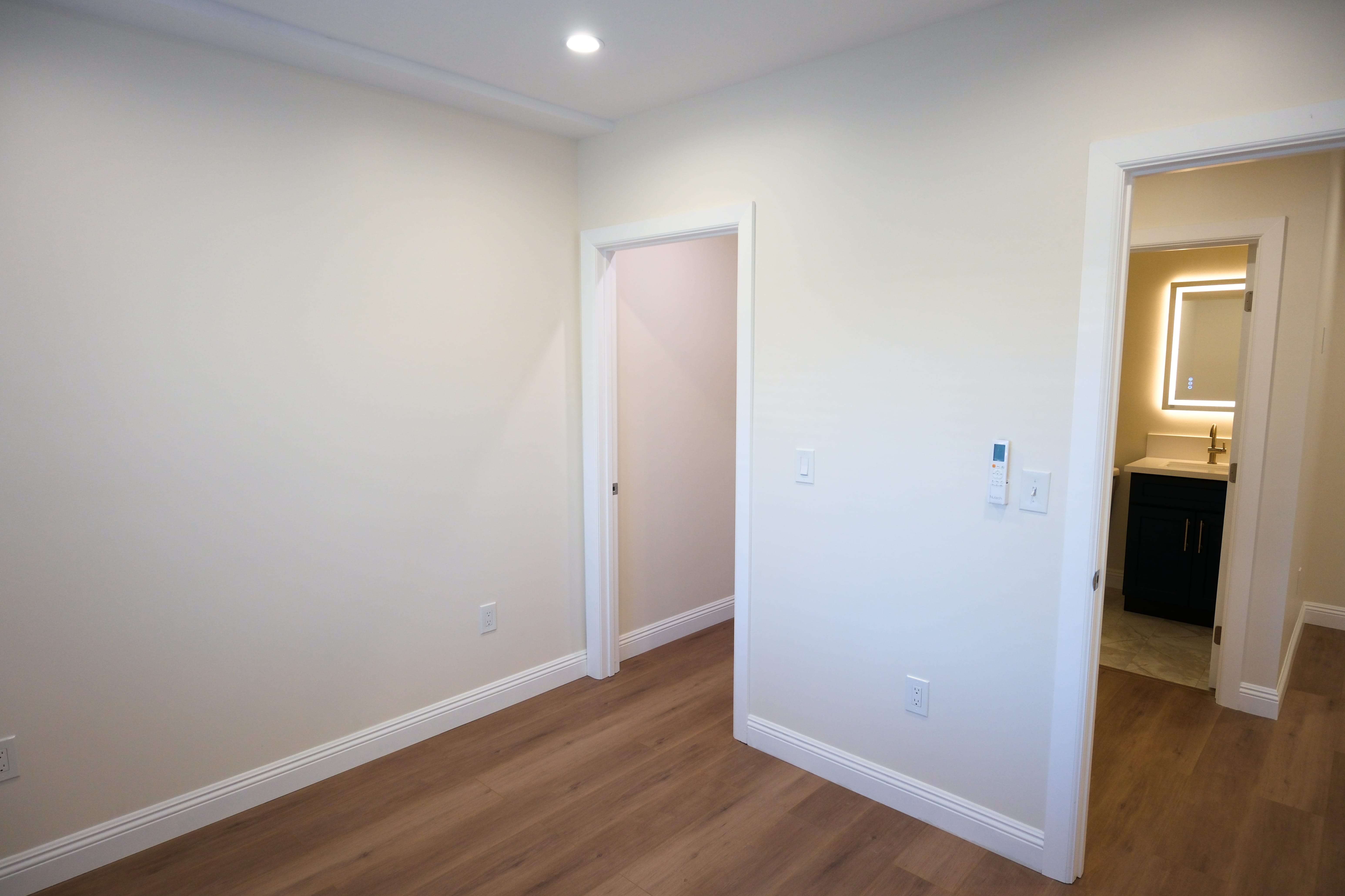 124 S Marengo Ave. #C