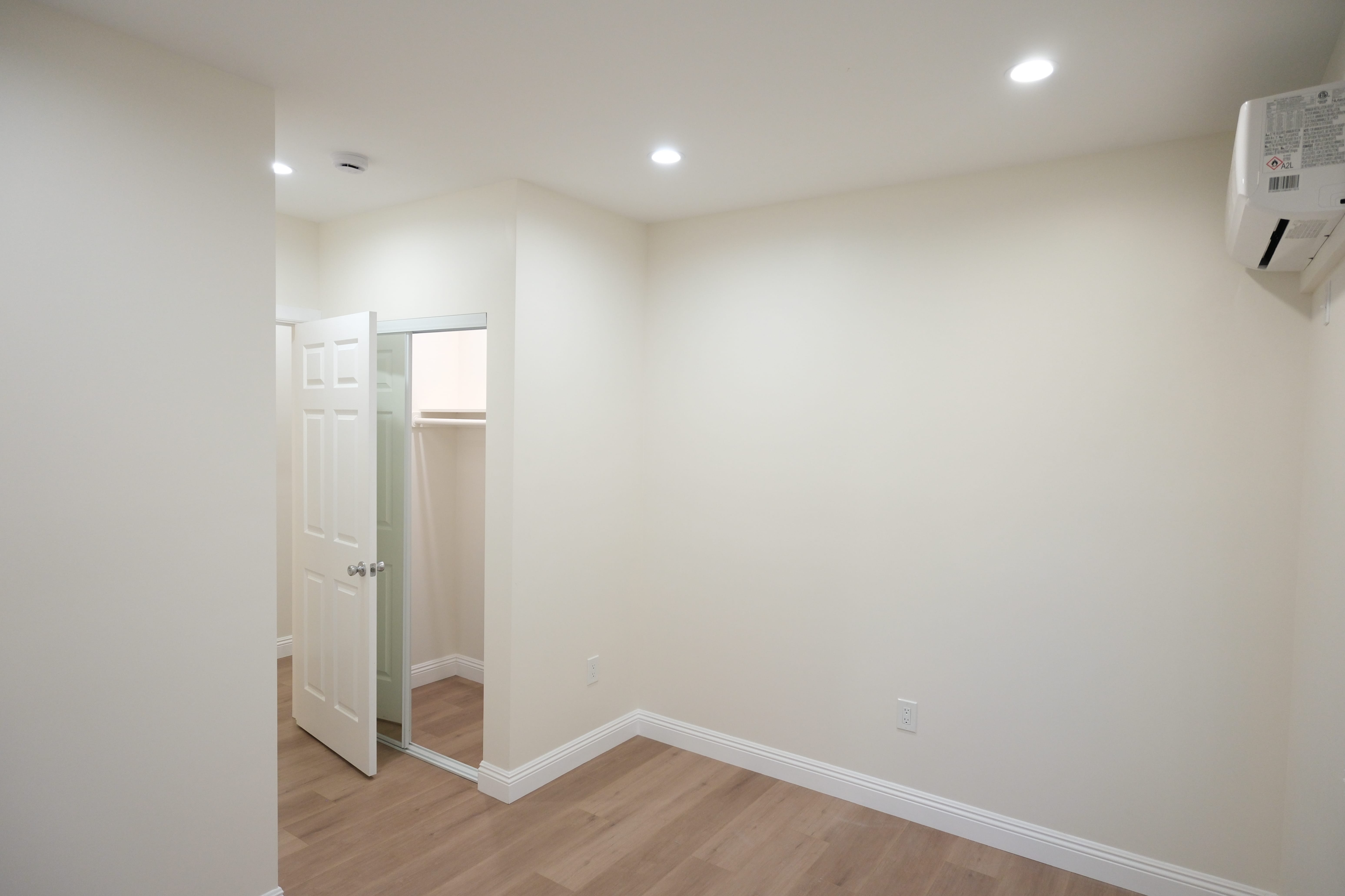 124 S Marengo Ave. #D