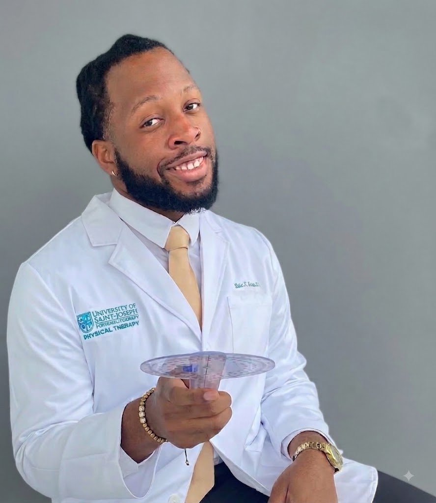 Dr. Steve Ezeani, DPT