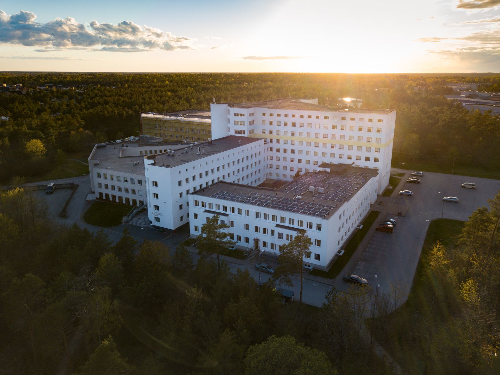 City skyline location reference — not a partner hospital exterior