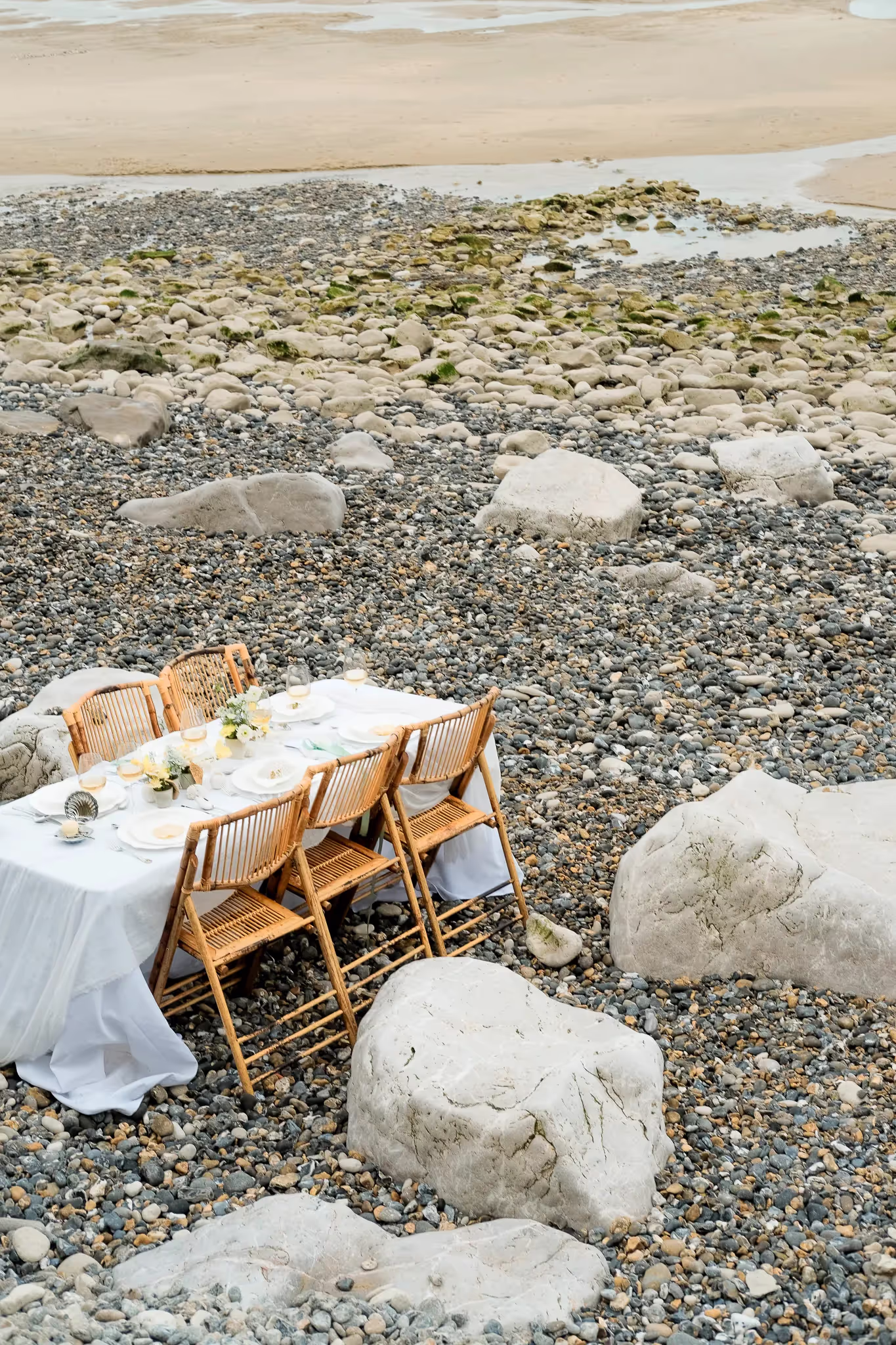 Table sur la plage sur Cap Blanc Nez