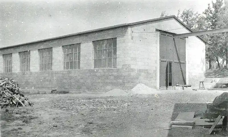 Platzhalter Foto 1948: Erste Fabrikhalle