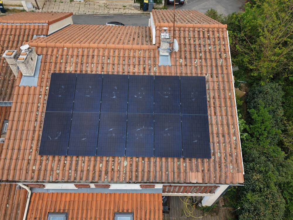 Installation photovoltaïque de 6 kWc à La Tour-en-Jarez