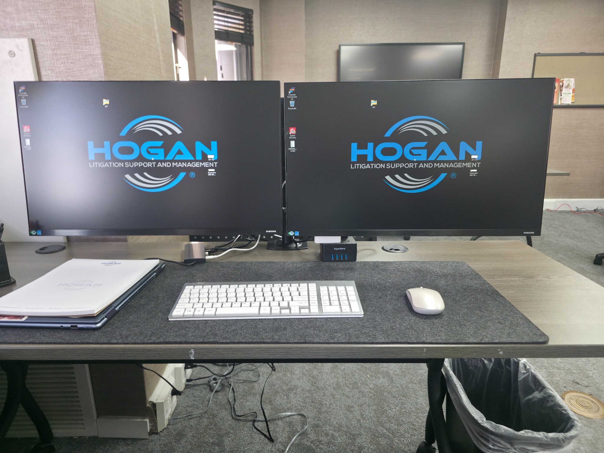 Dual-monitor trial workstation setup