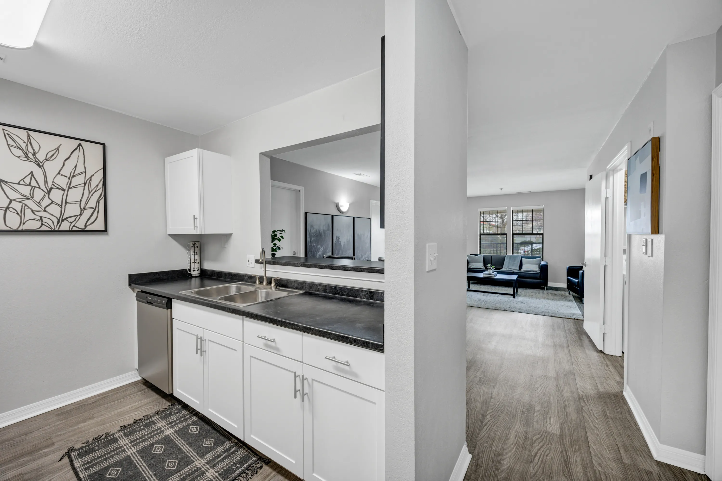 Kitchen in the C1 Premium apartment at The Foundry
