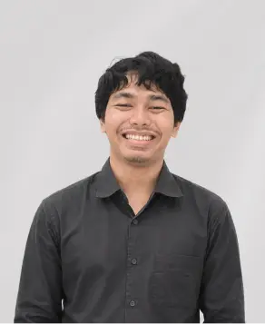 Nur Rohman - Web Designer Studio Sombra