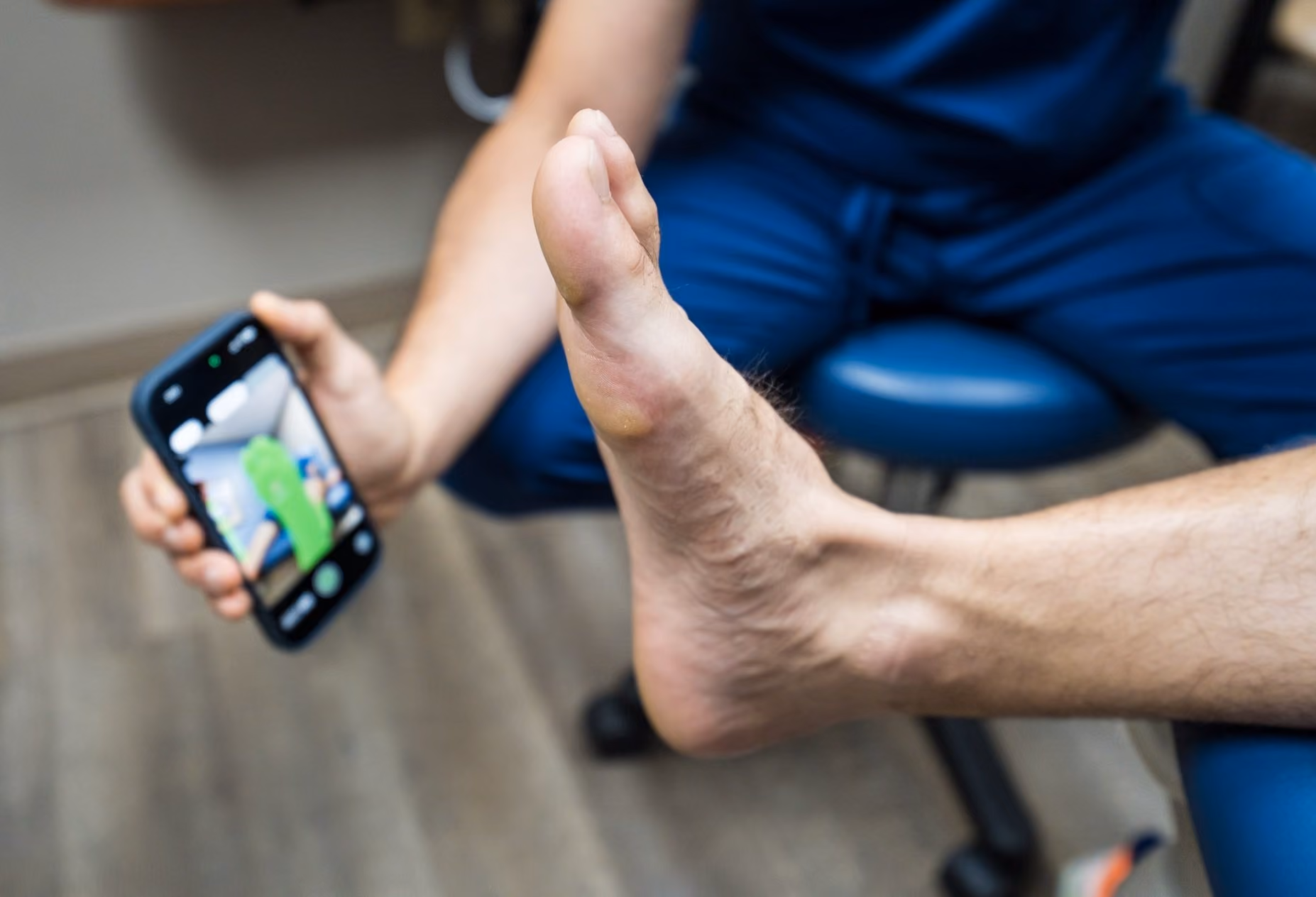 Digital 3D foot scan used to make custom orthotics