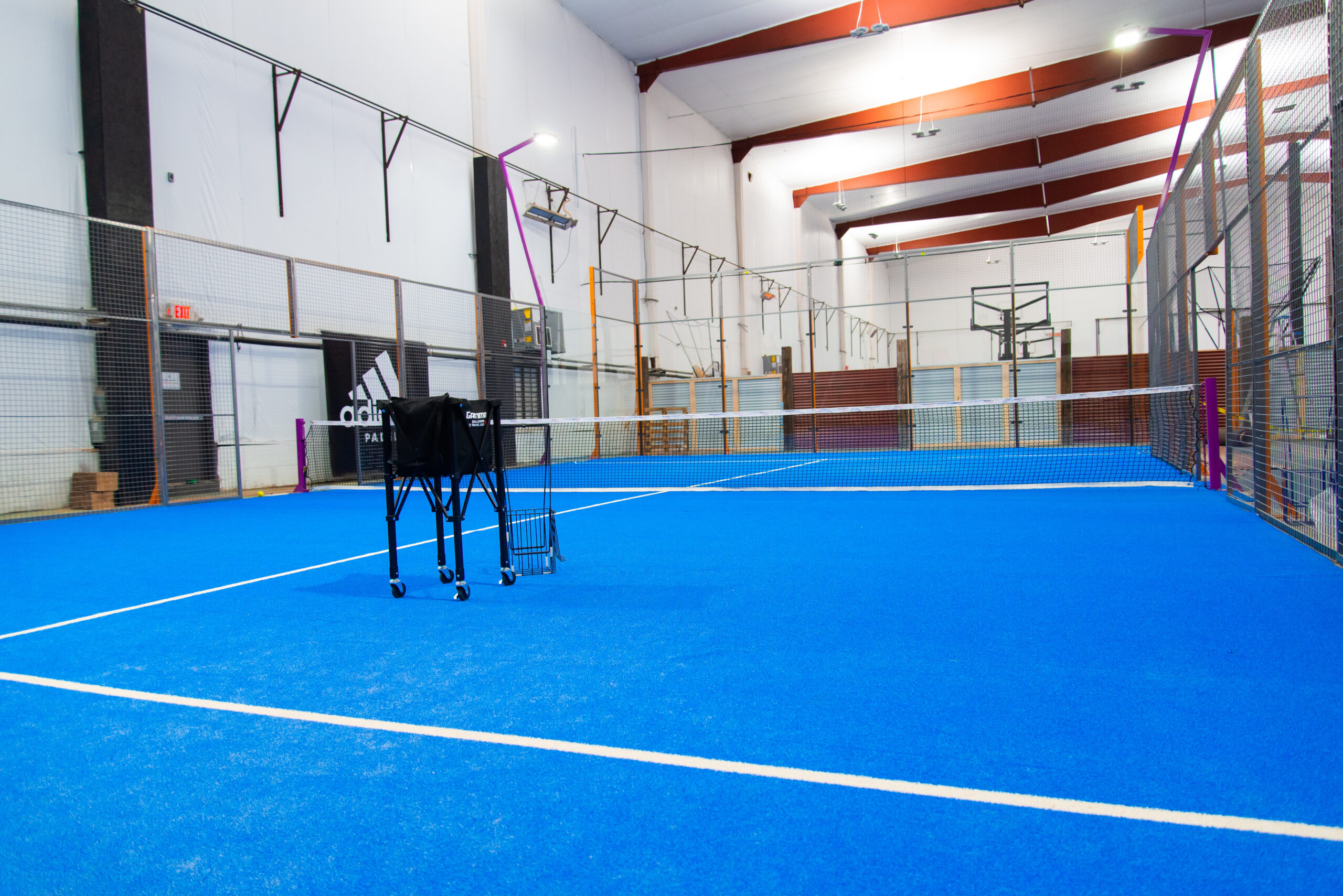 Image of a padel court markings and surface