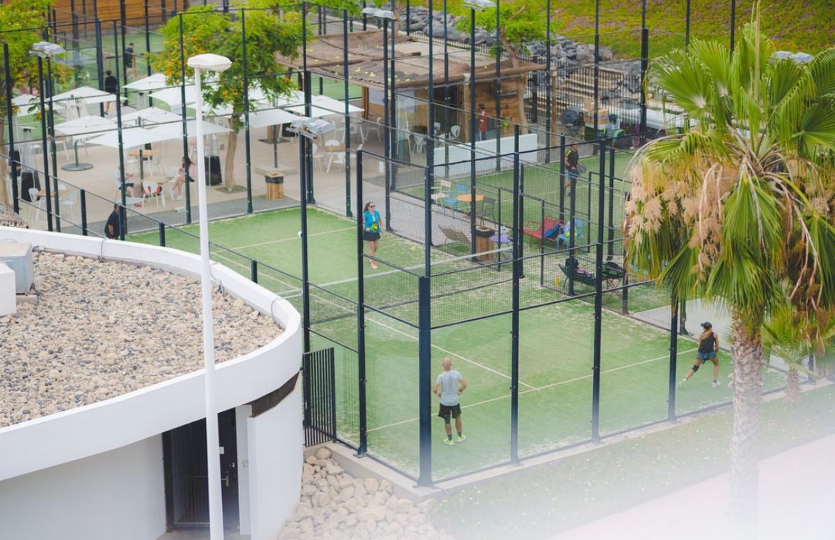 Image of a padel court