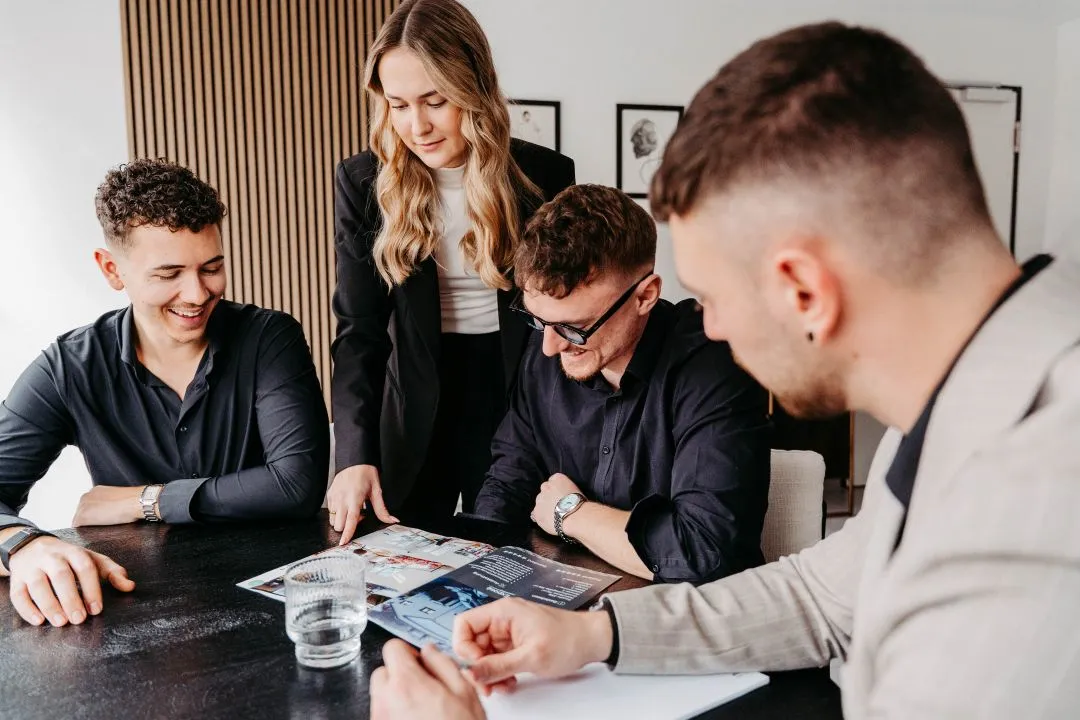 Immobilien-Reel von Immotify auf einem Smartphone