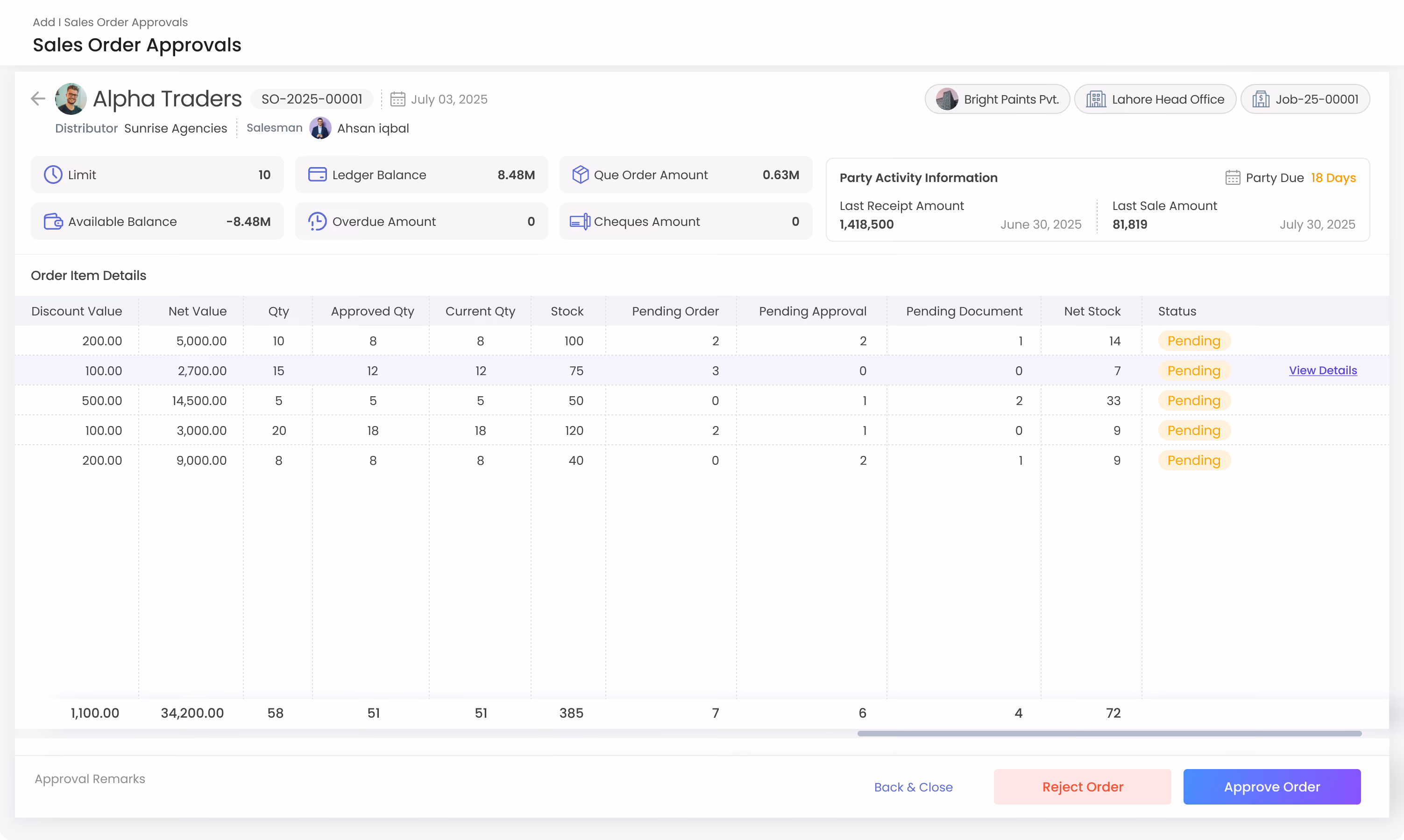 Sales order approval screen with order items and approve/reject options.