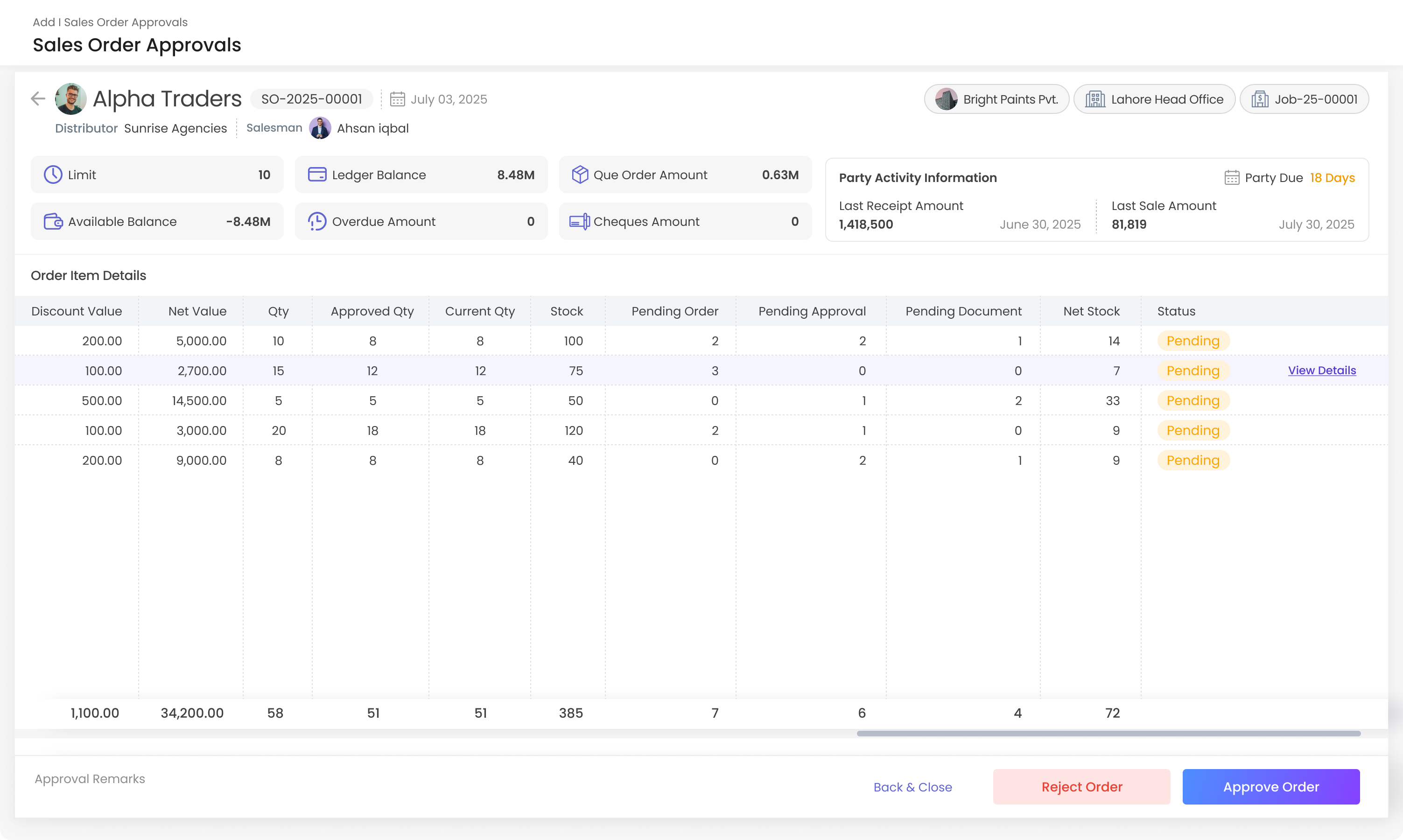 Sales order approval screen with order items and approve/reject options.