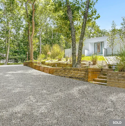 31 Wildflower Rd