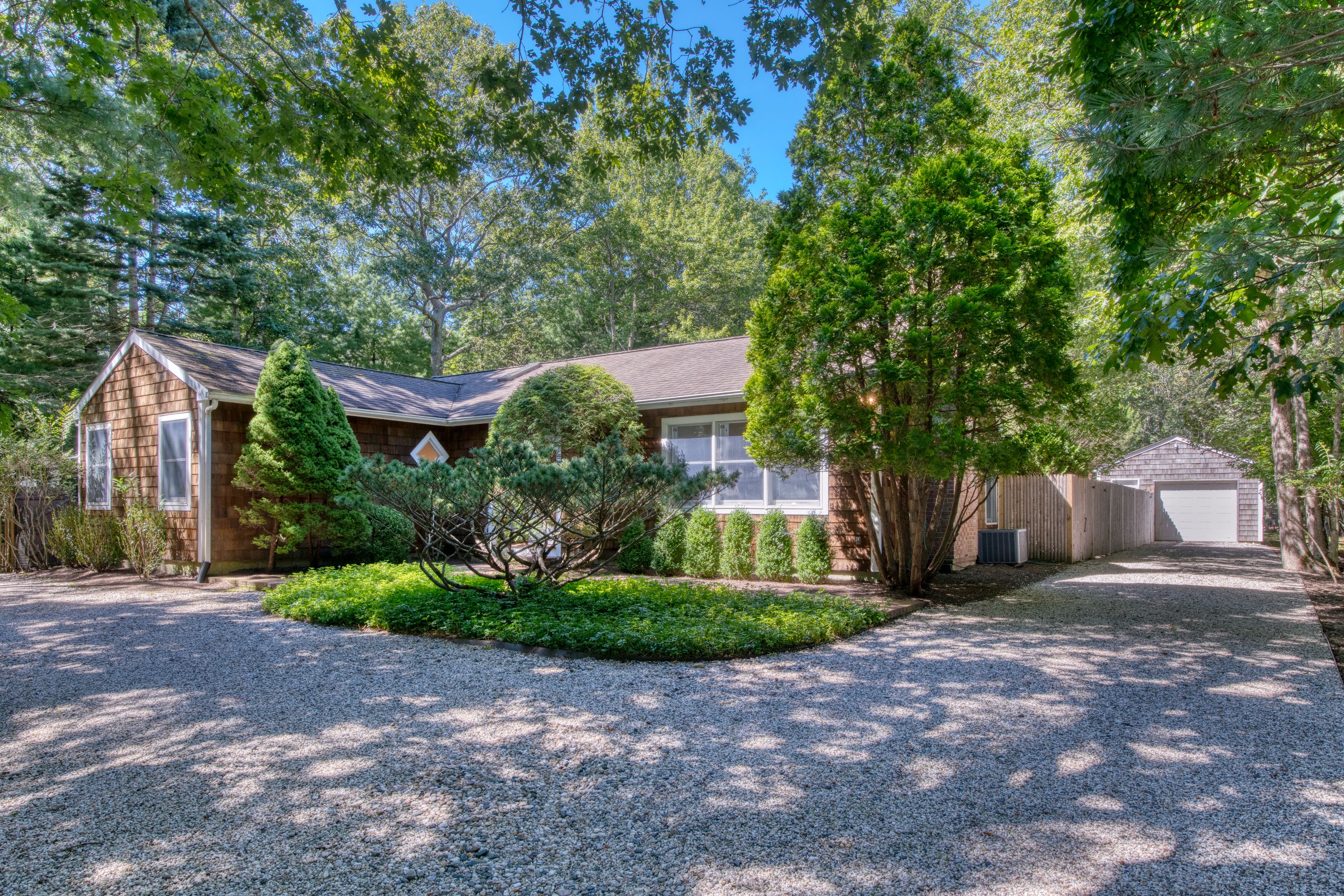 8 President Street