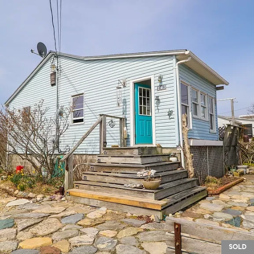 143 Mulford Lane