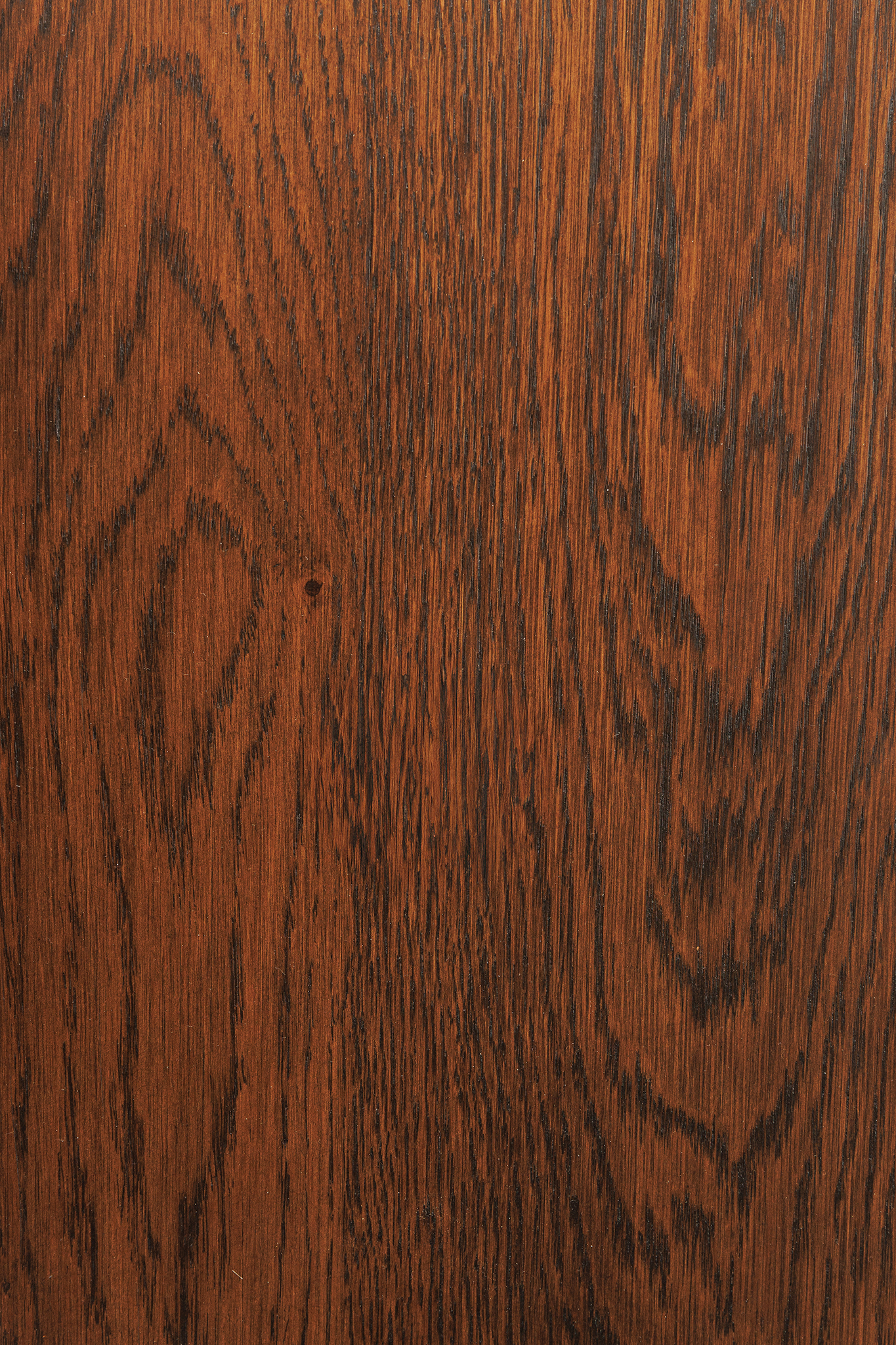 Dark oak finish