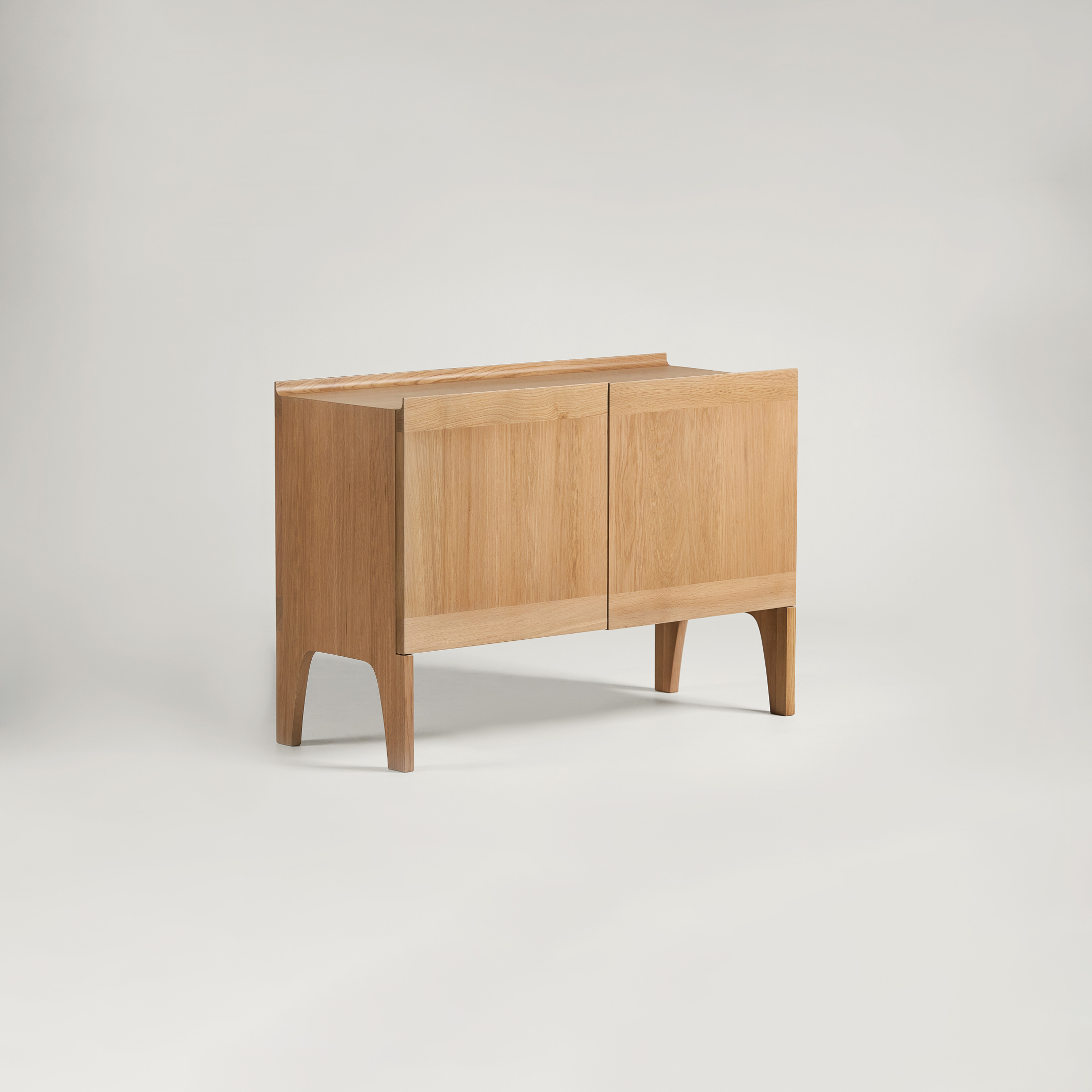 heron Credenza
