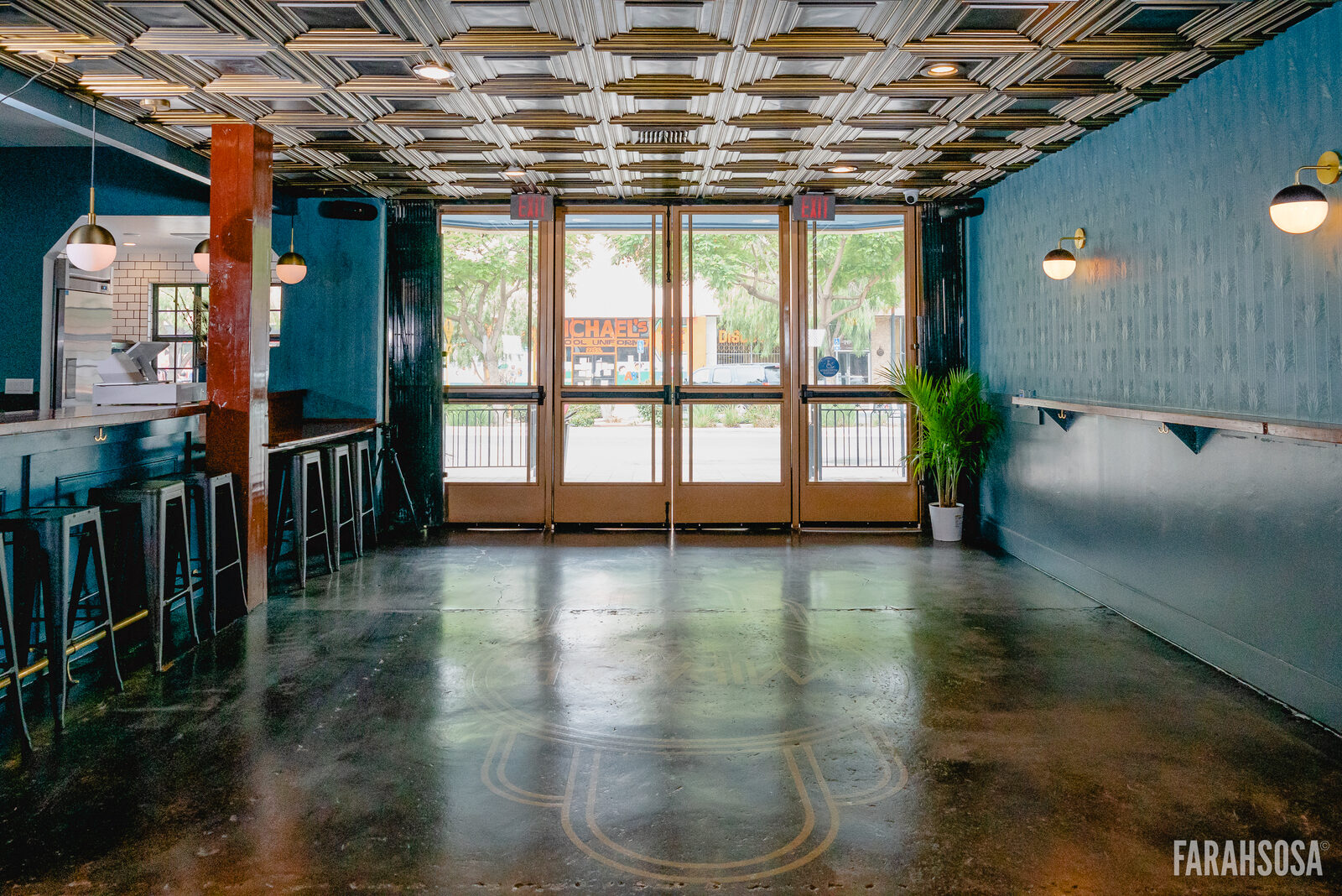 Lobby doors opening onto Market Street