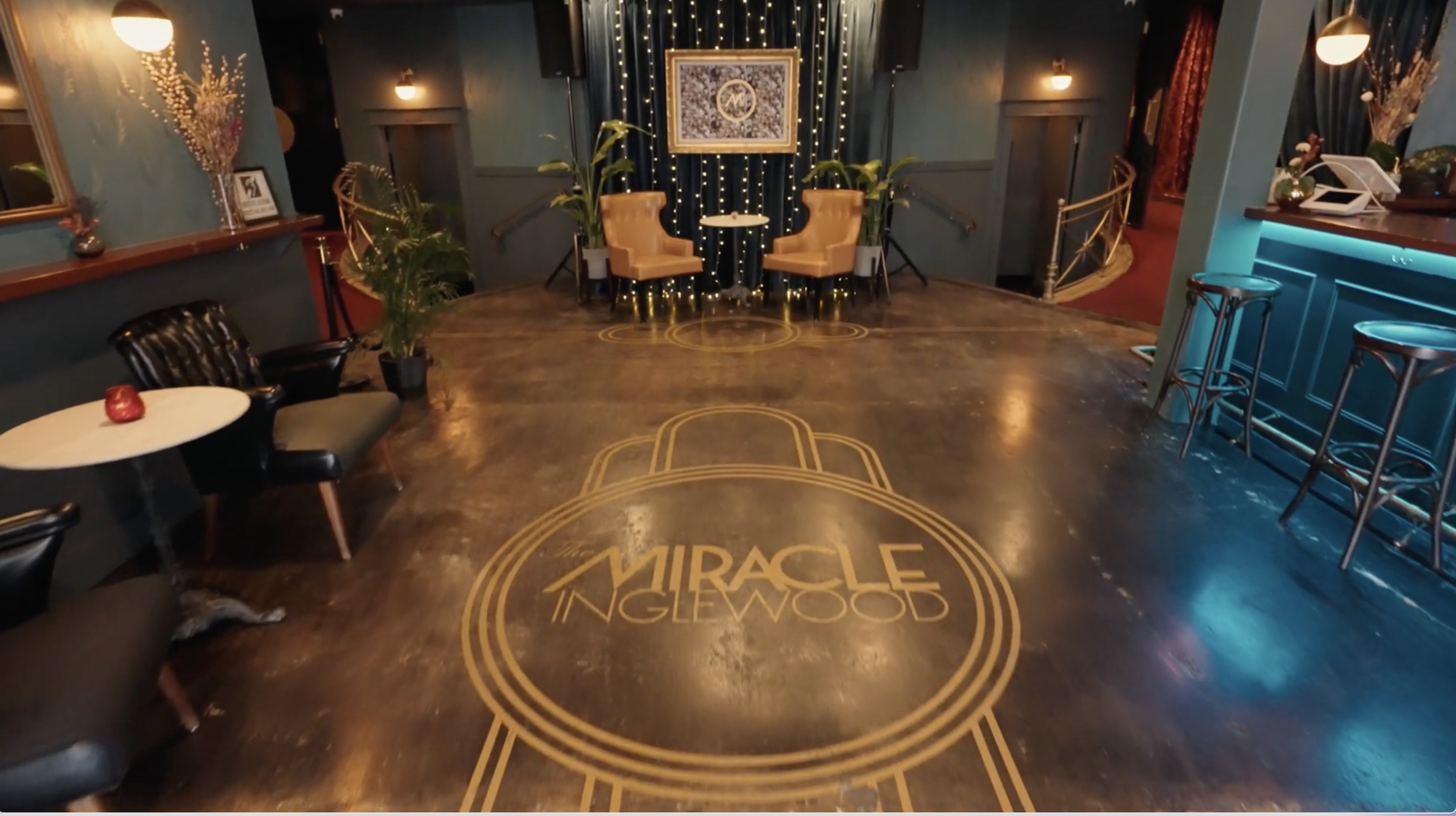 Lobby and M Bar