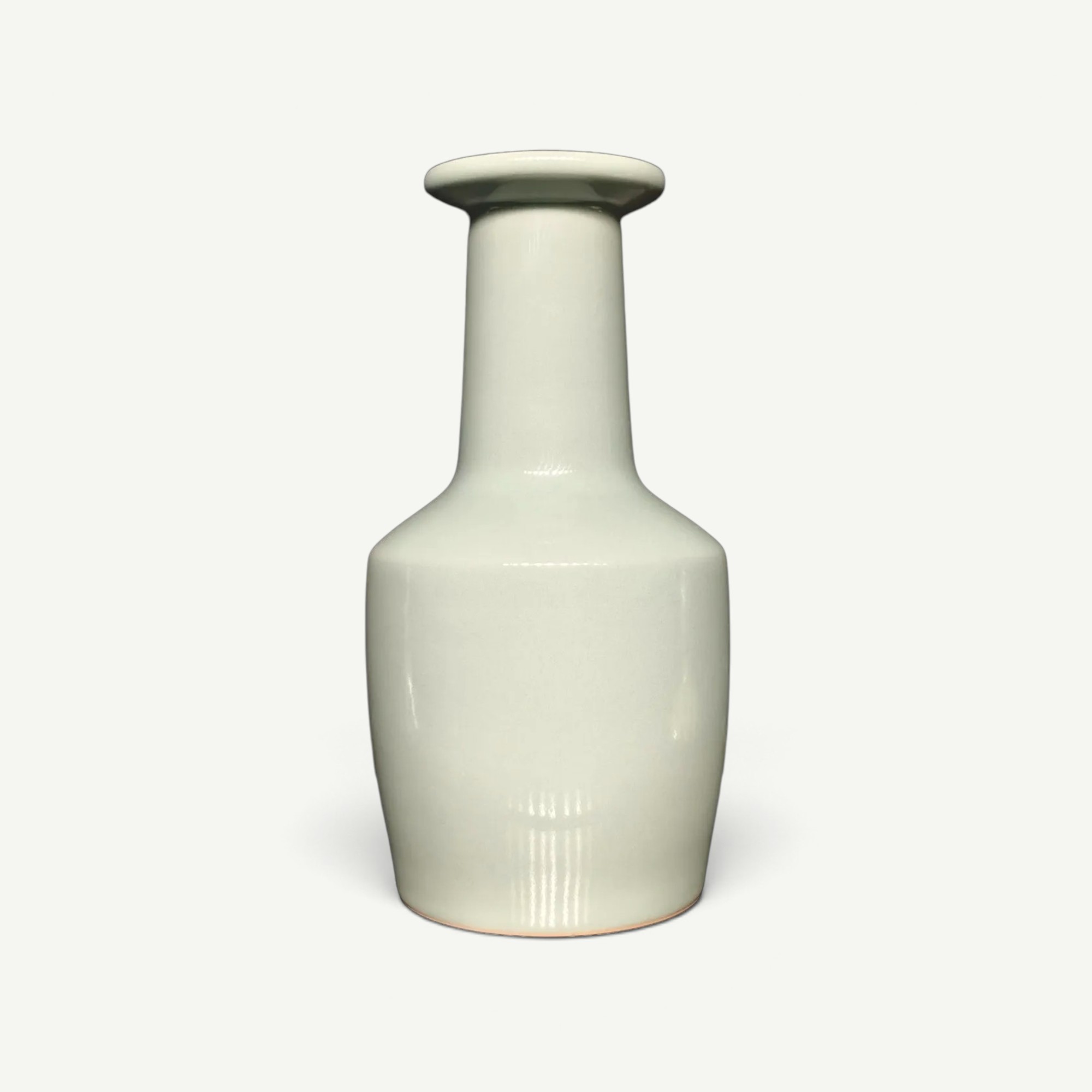 Ru-Type ‘Paper-Mallet’ Vase, Song Style