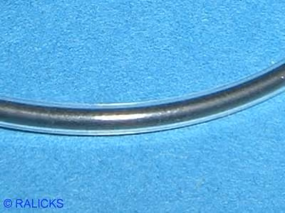 Detailansicht eines nahtlos FEP ummantelten Elastomer-O-Rings.