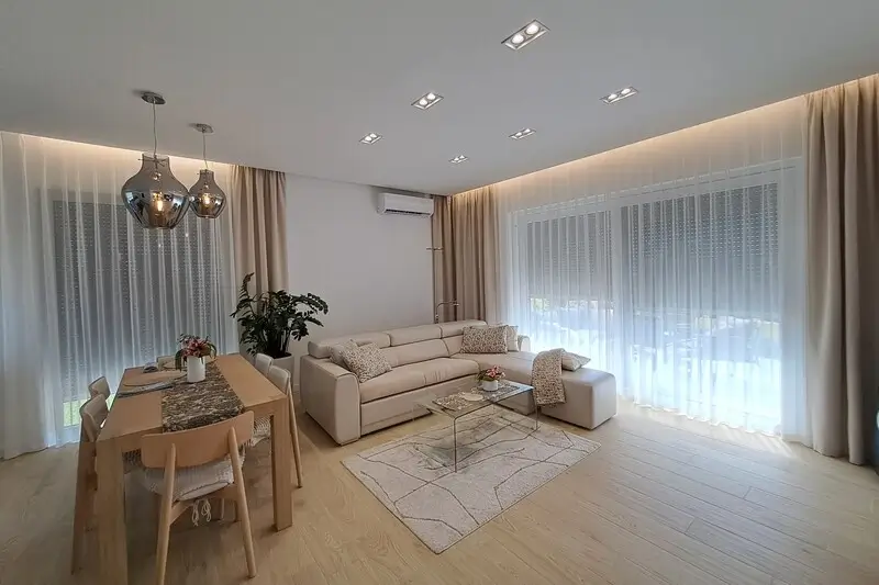 Realizacja MR White salon