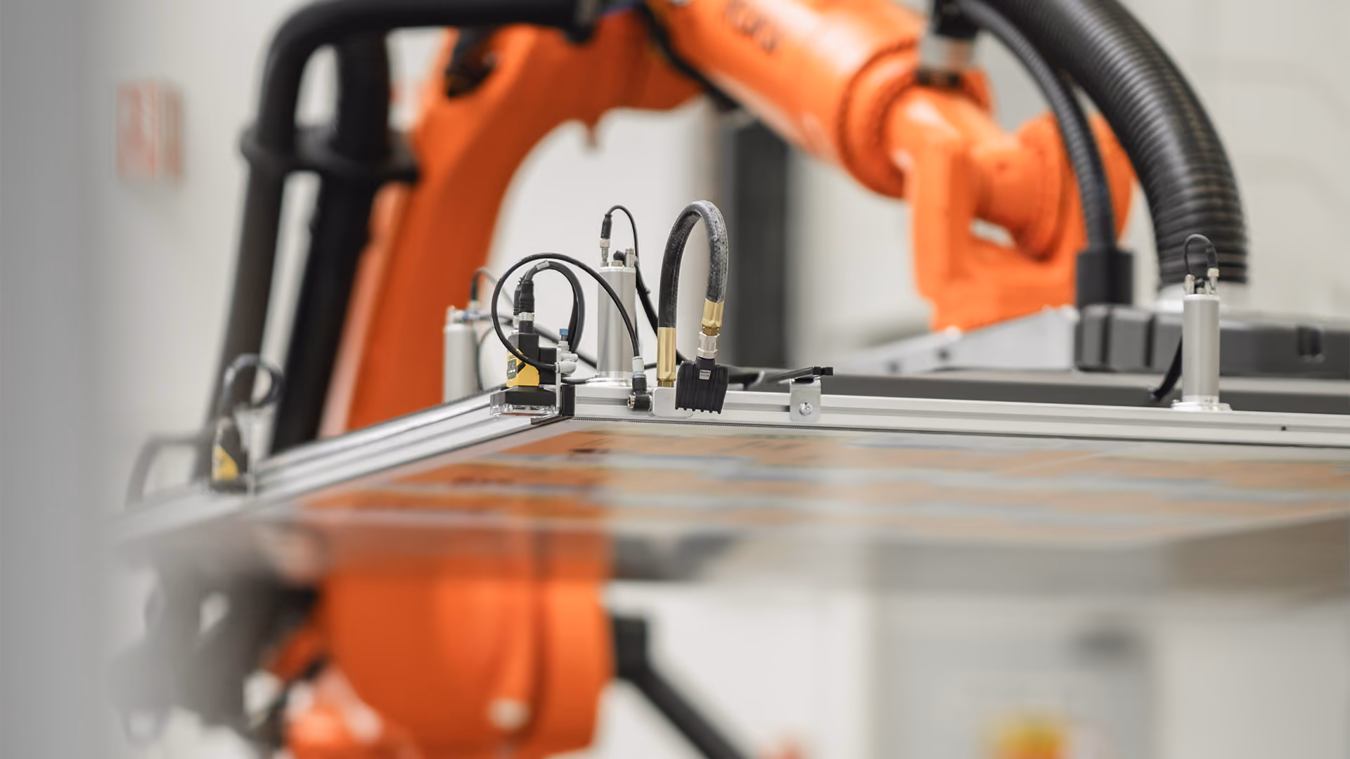 Detailled shot of the Dynamic Gripper on the Robotic Material Handler