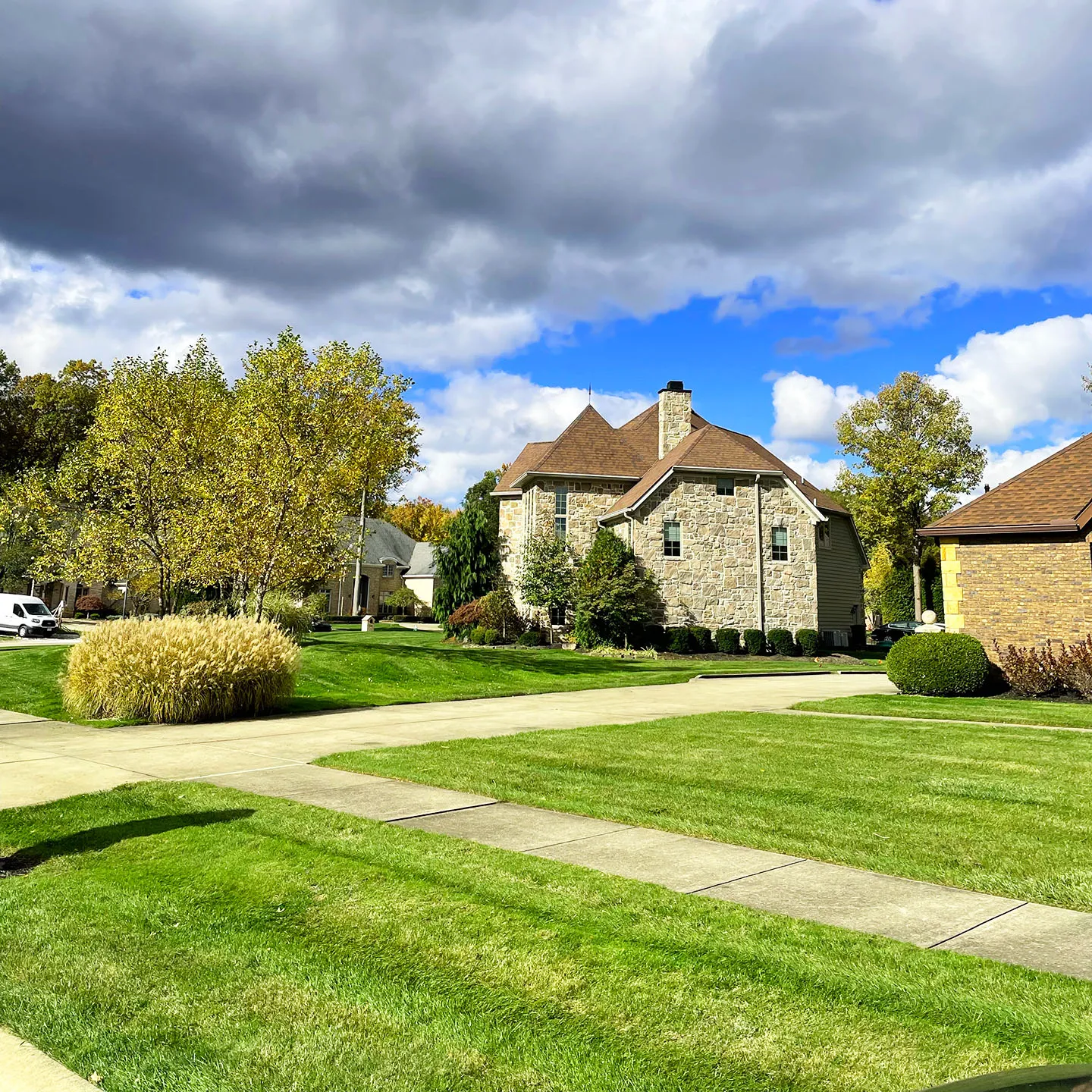 In Season Landscaping professional lawn care for healthy green lawns in Northeast Ohio