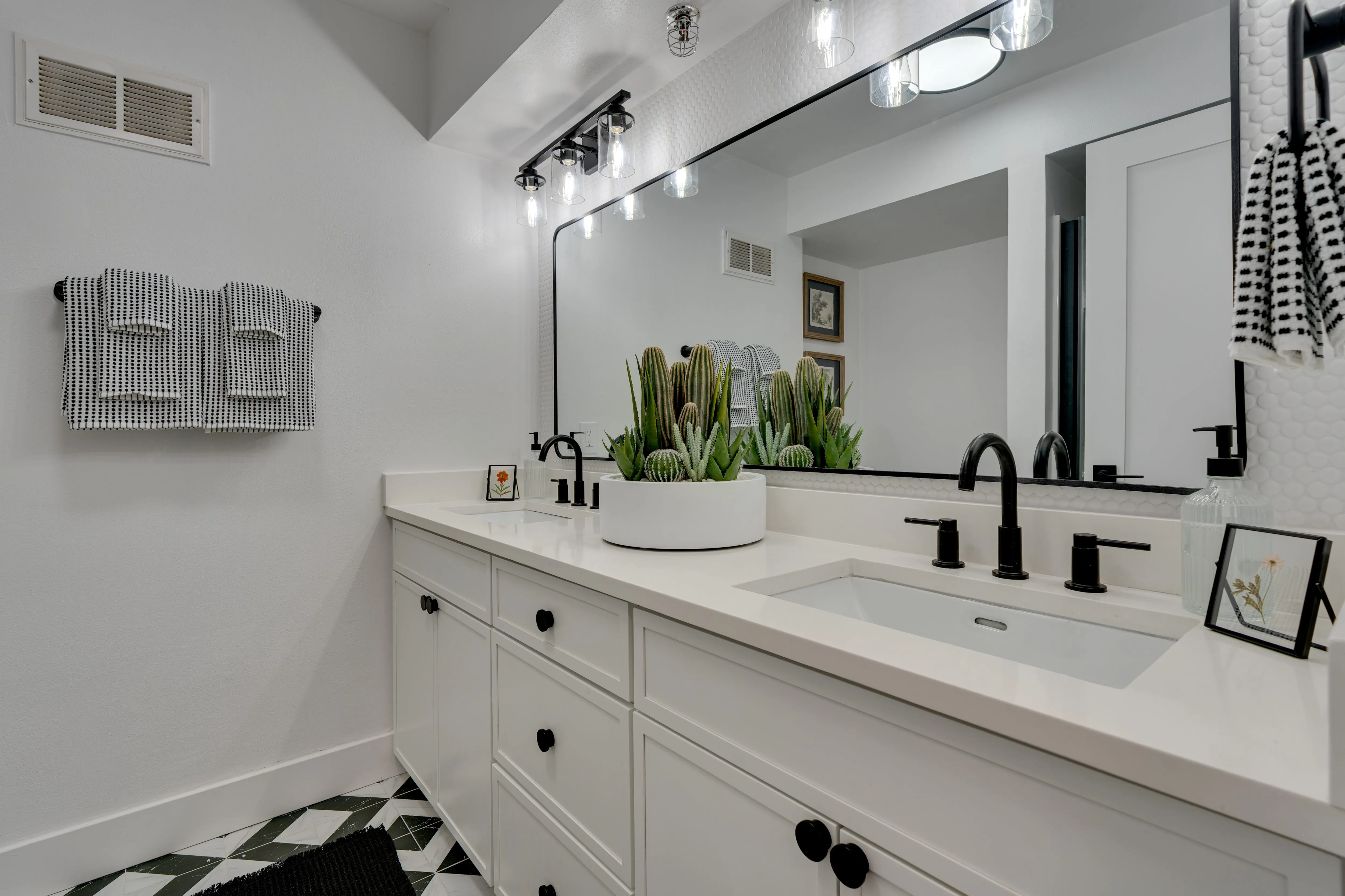 Smart storage in every Statesider room
