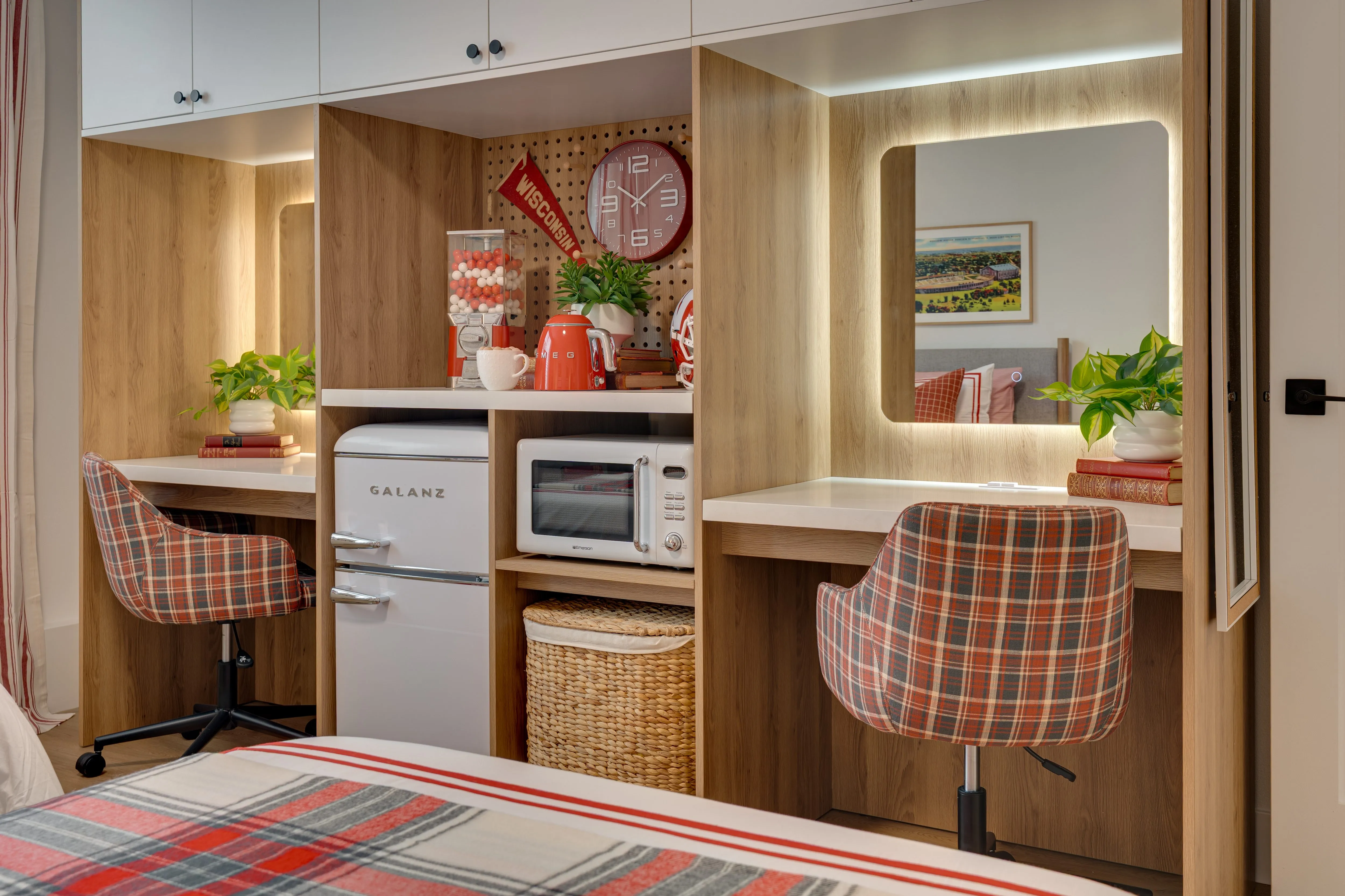 Upgraded kitchens and bathrooms at Statesider
