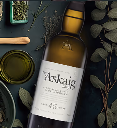 A rich, tropical whisky with ripe mango and papaya, balanced by mint, earthy spices, and brown sugar. The palate is complex with citrus, roasted spices, and light oak, leading to a refined finish of herbs, orange blossom, and warm spices.
