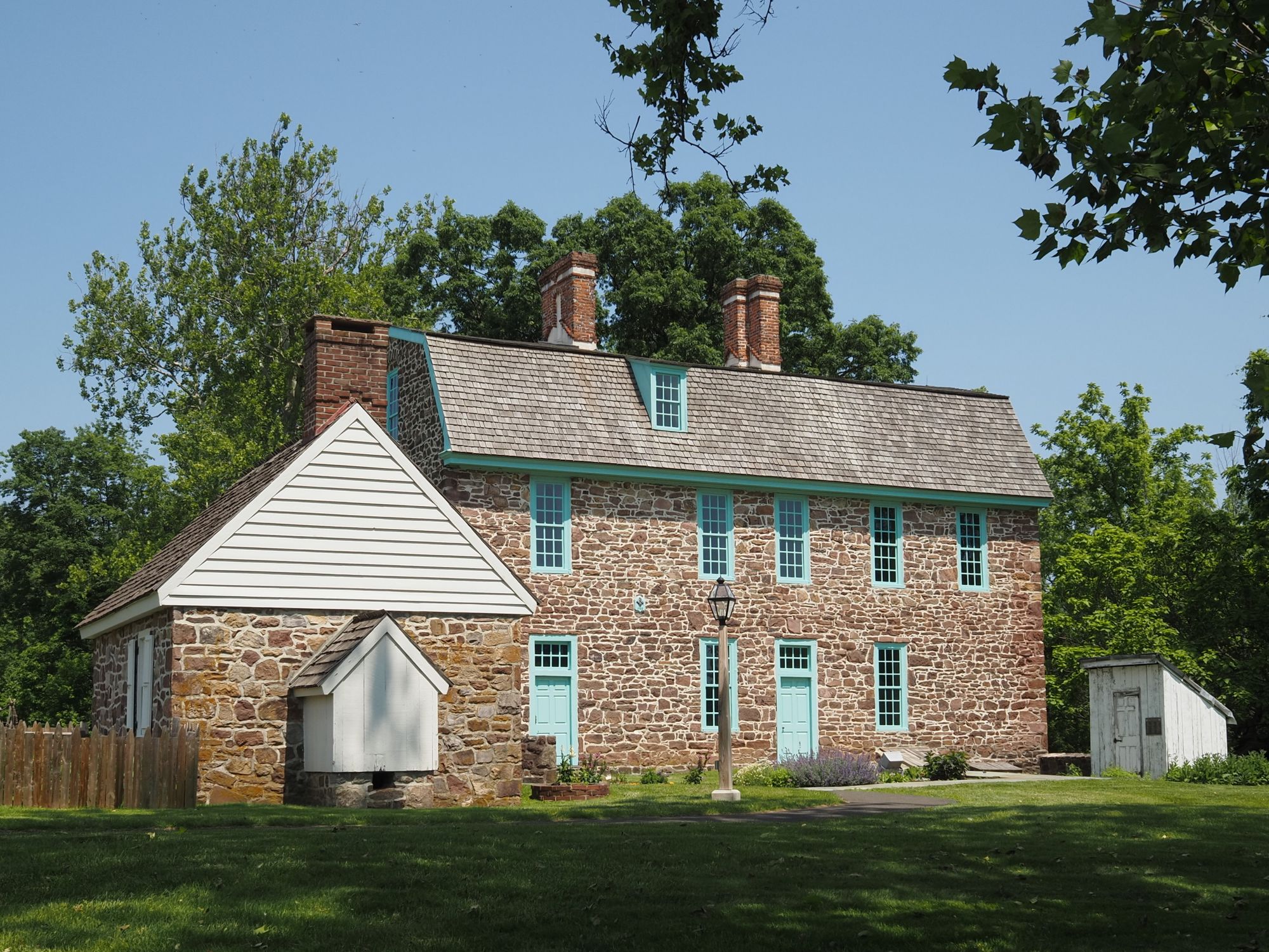 Main Line estate