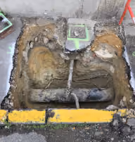 Pothole