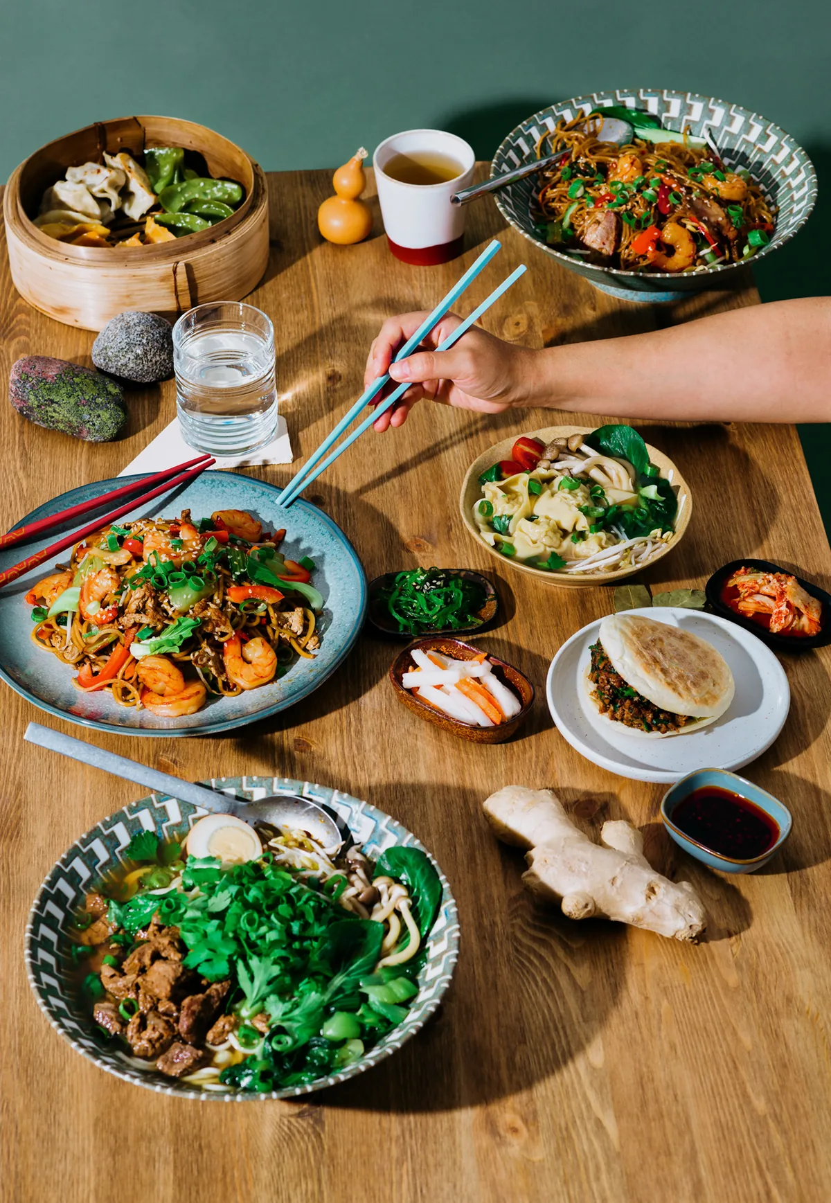 Noodle Story visual identity