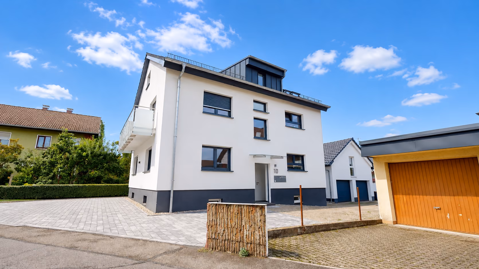 Zweifamilienhaus, verkauft in kürzester Zeit.
