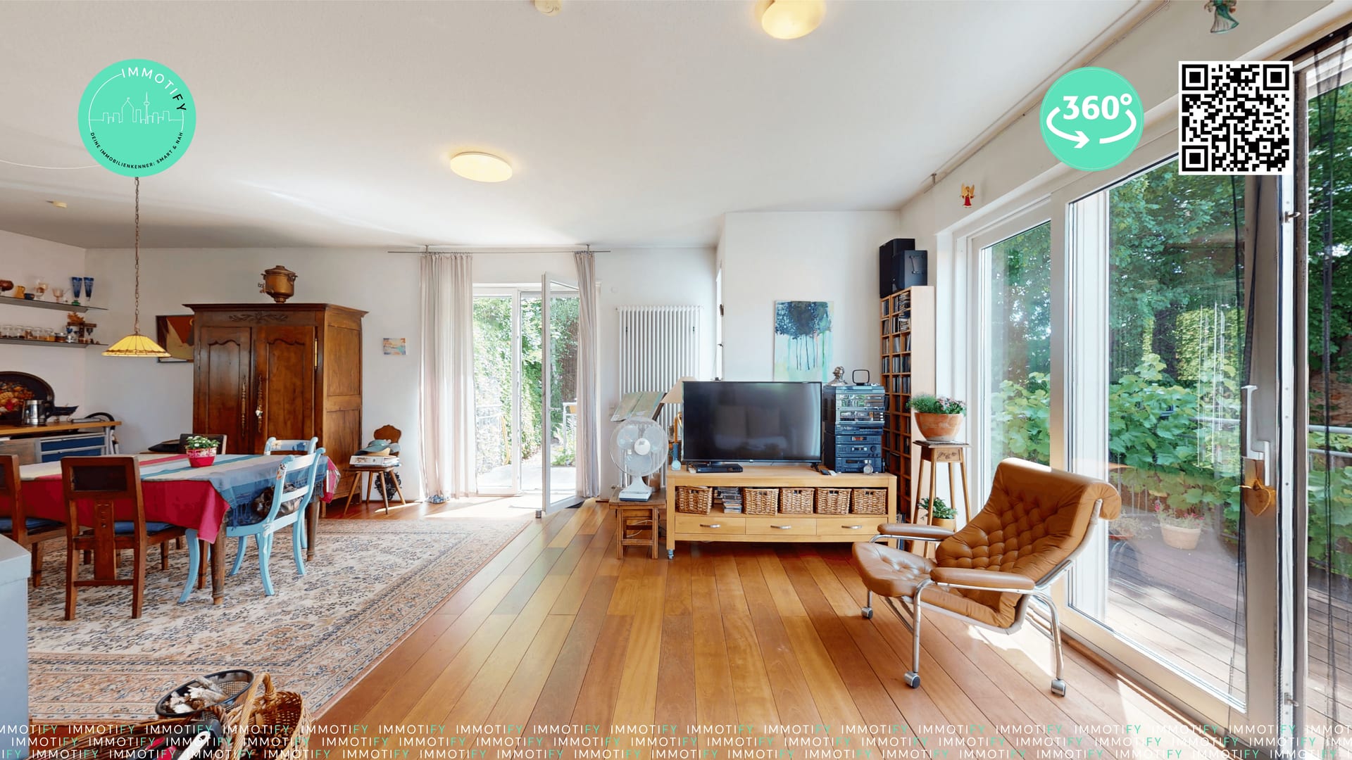 Viel Licht, viel Raum, viel Natur – Architektenhaus am Waldrand in Birkenhördt