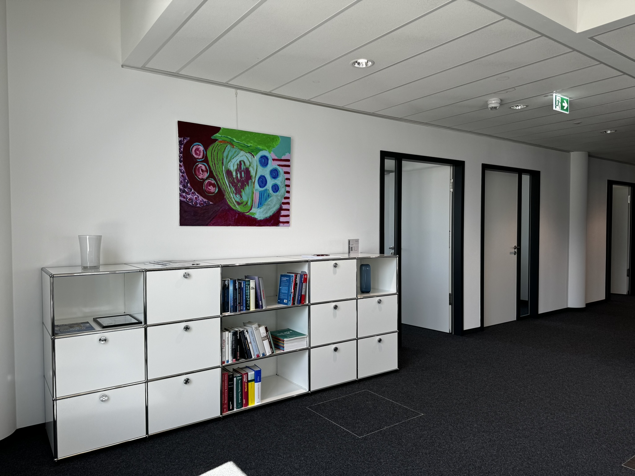 Kollegin im Büro
