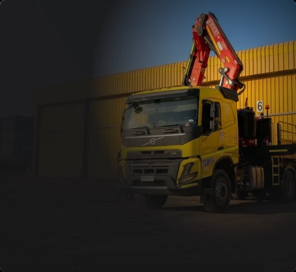 Camion pluma Provetec en faena