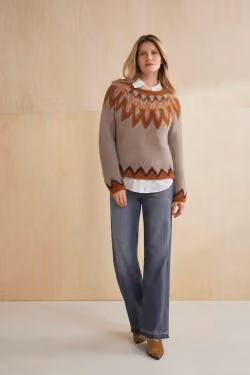 Rabe Winterkollektion, beiger Pullover mit orange-braunem Muster